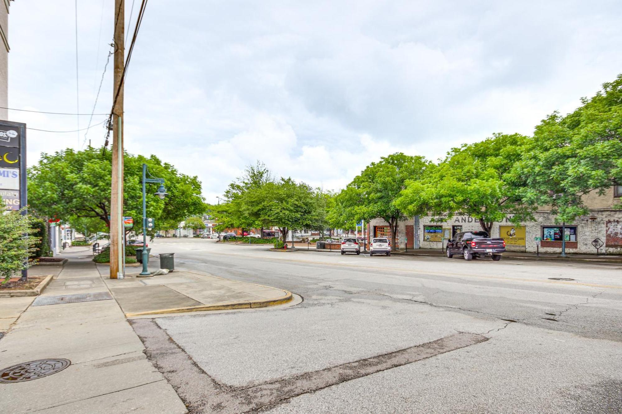Vibrant - 3 Blocks To Usc Campus! Apartment *