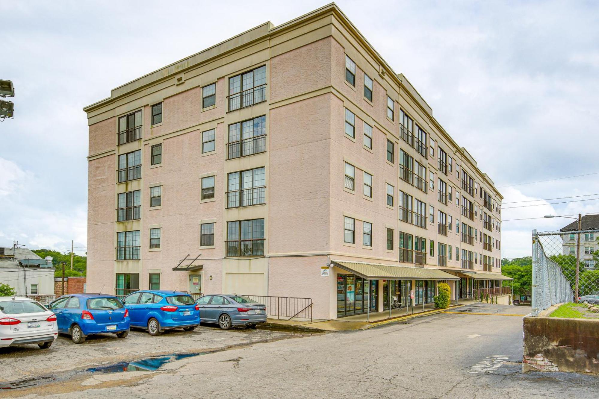 Vibrant - 3 Blocks To Usc Campus! Apartment *