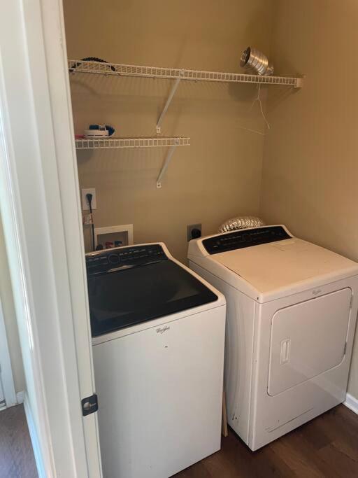 3 Bedroom 2 Bathroom House * Columbia