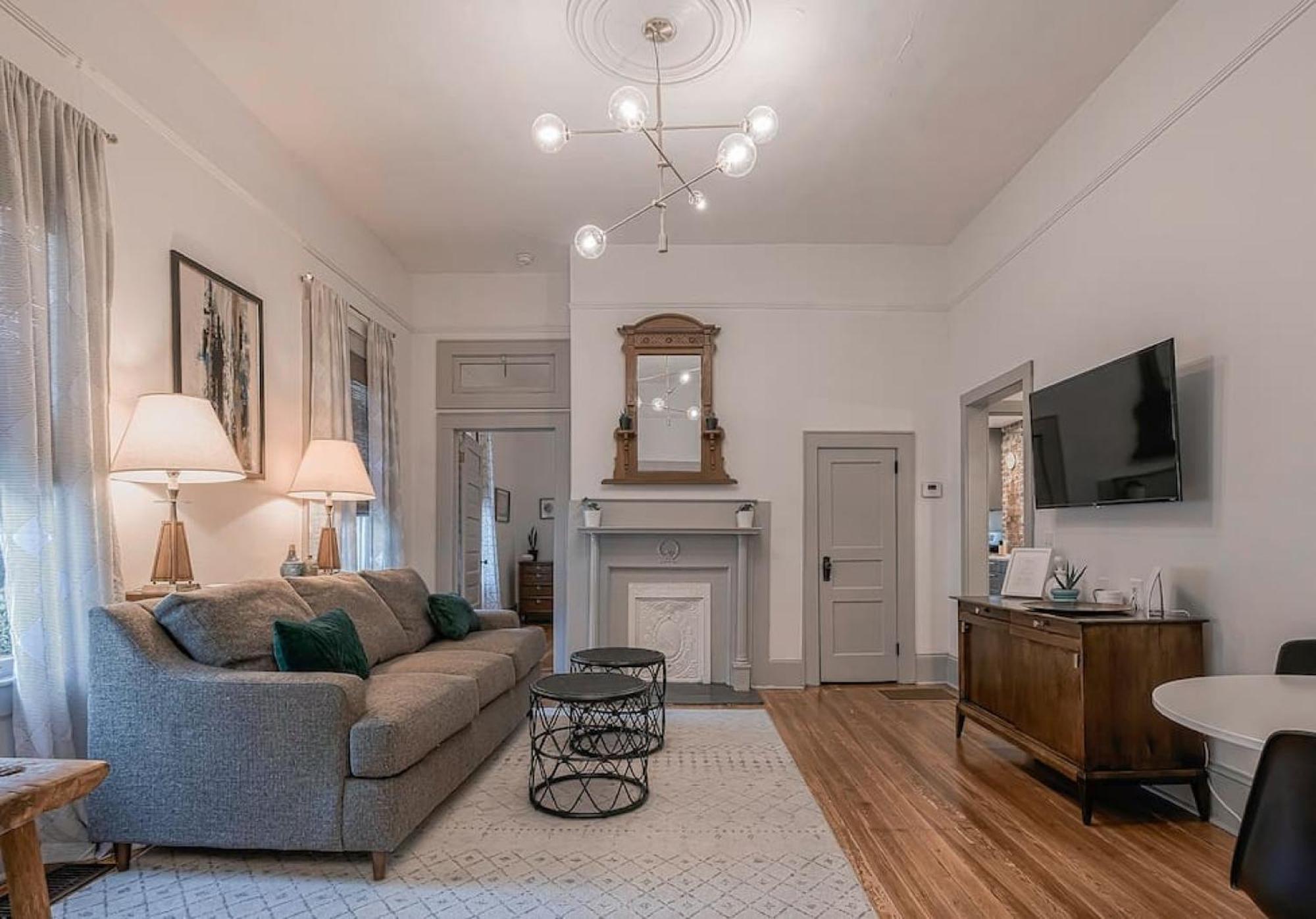 Queen Anne Eclectic