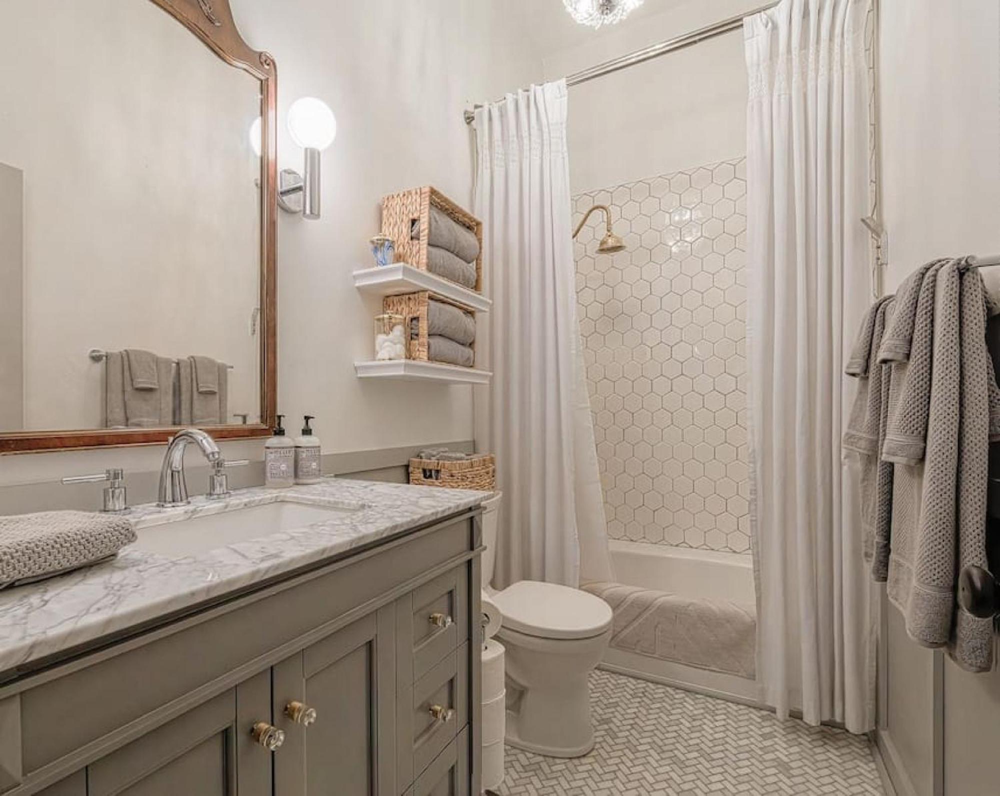 Queen Anne Eclectic Columbia