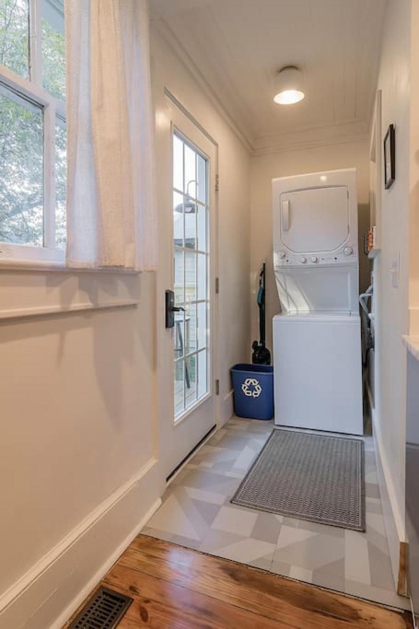 Apartment Queen Anne Travelers Columbia