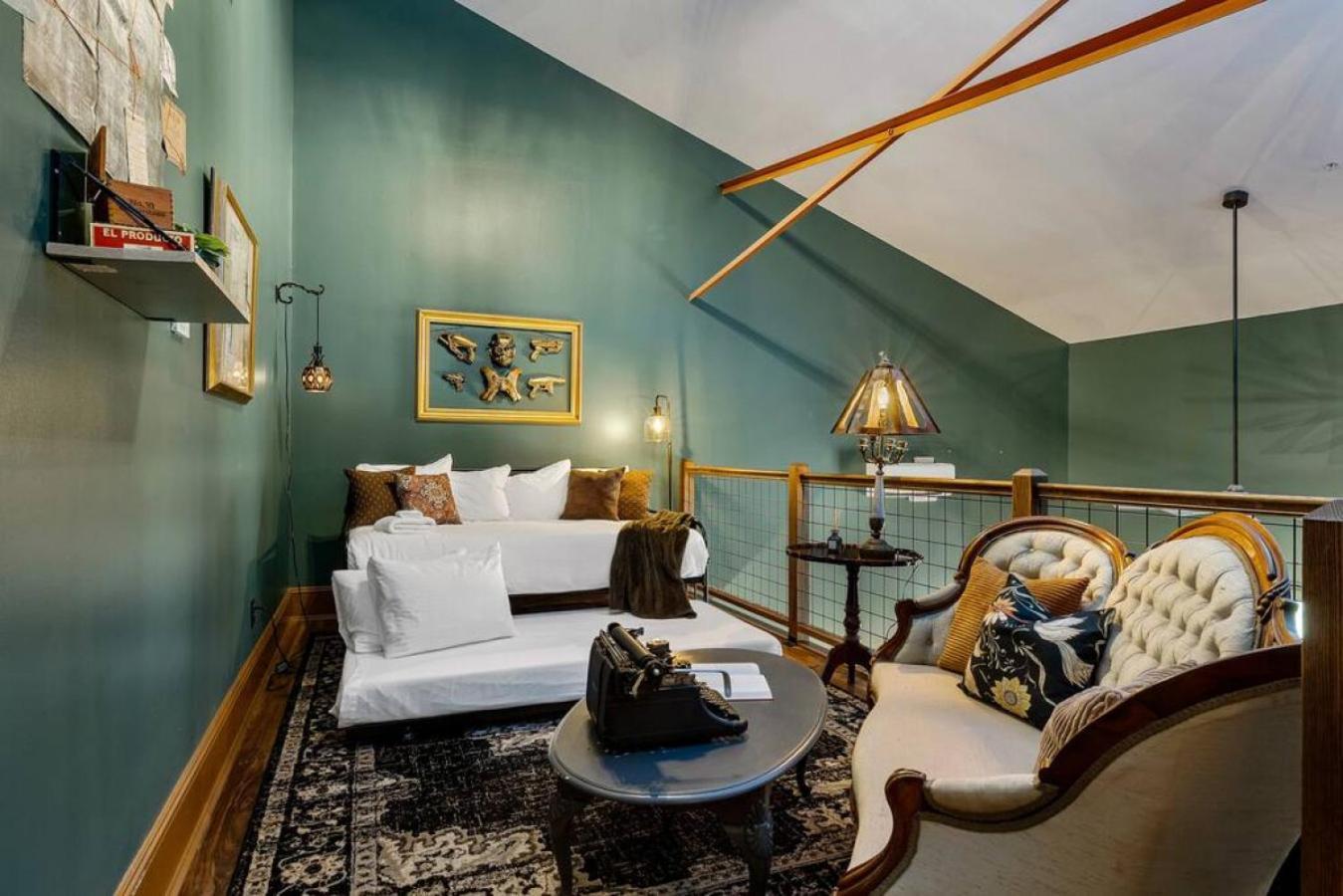 Apartment Sherlock - The Vestry On Read Columbia