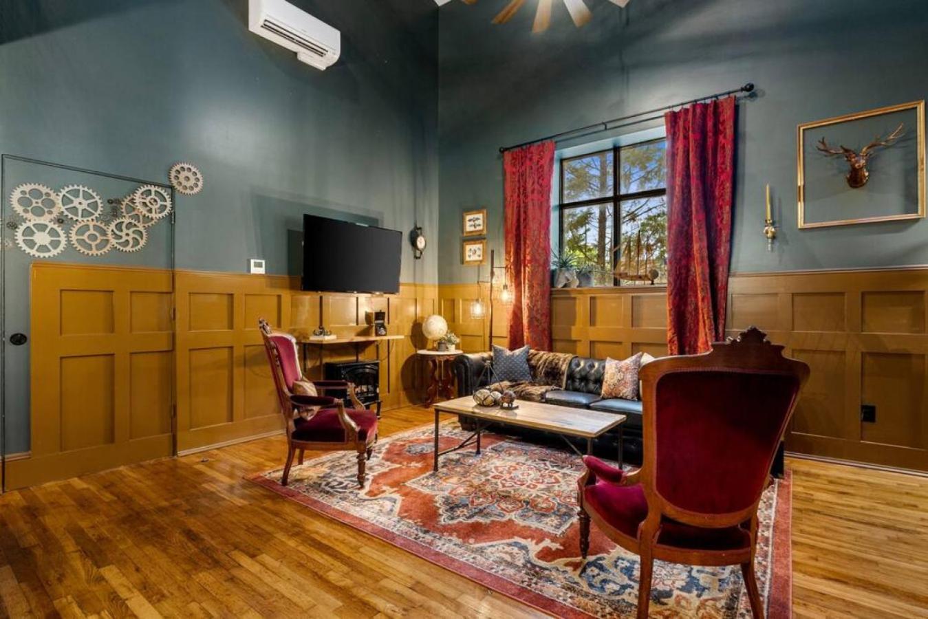 Apartment Sherlock - The Vestry On Read Columbia