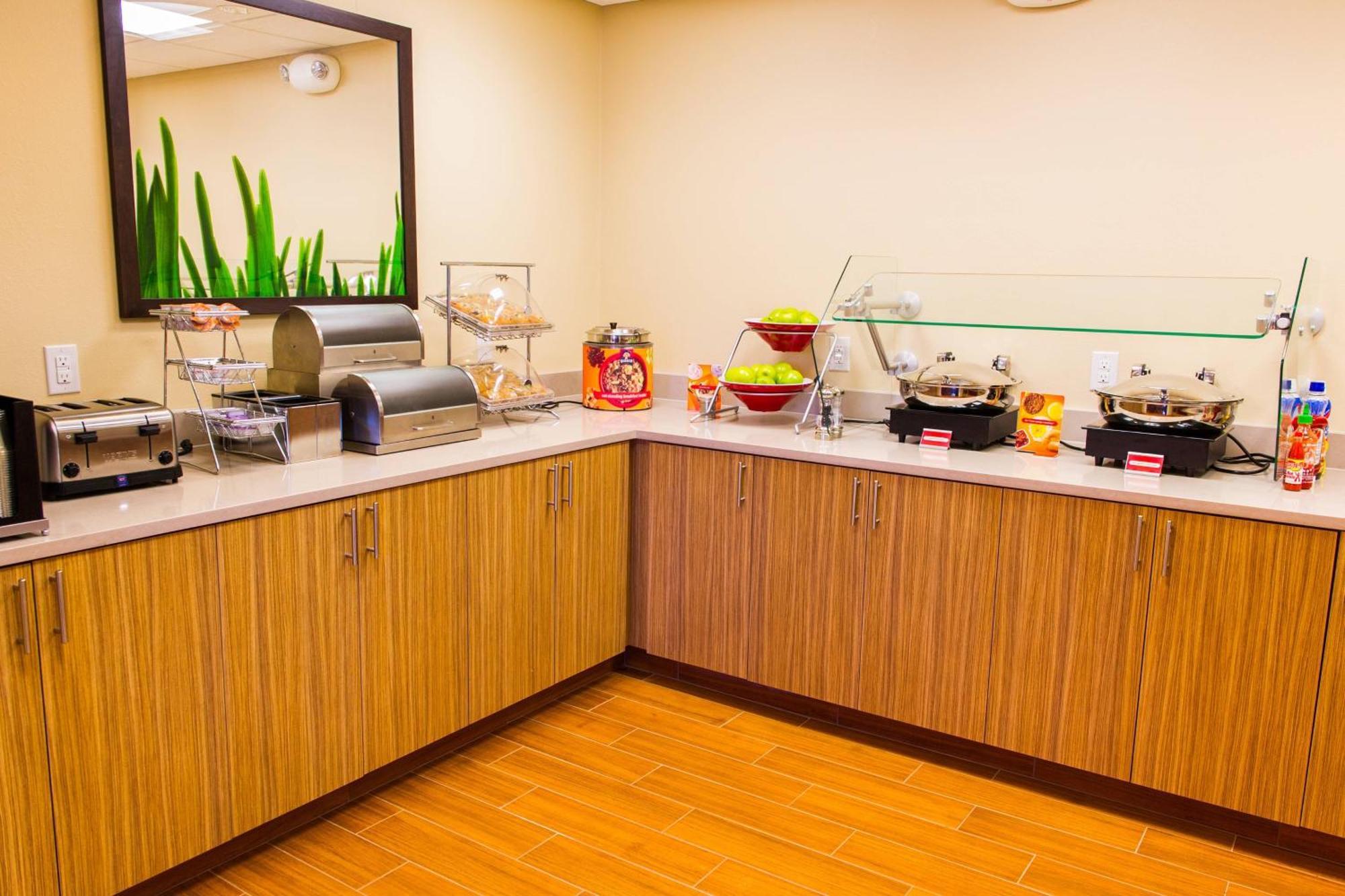 Hotel Towneplace By Marriott Northwest/harbison 3*