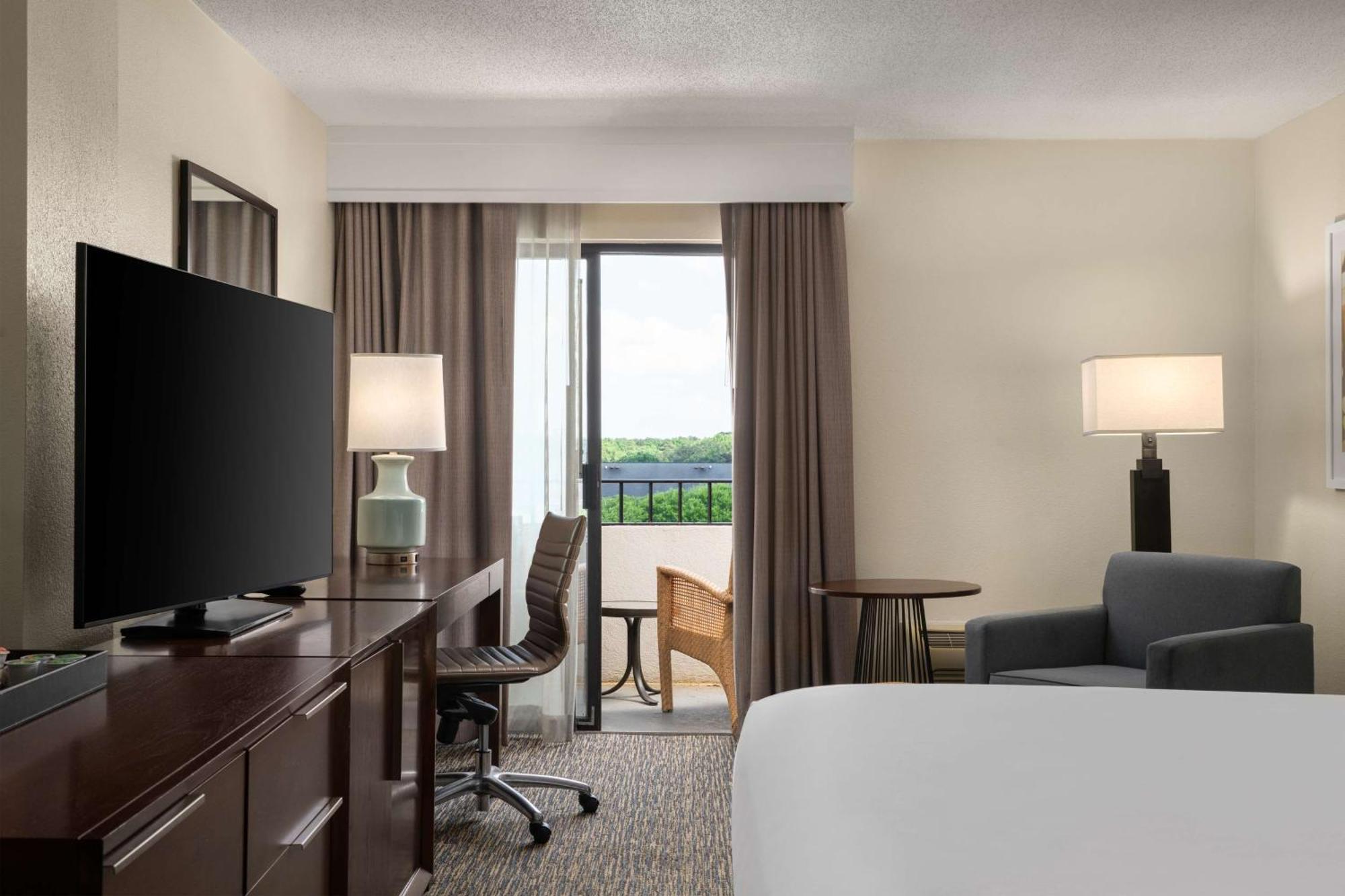 Doubletree By Hilton 4*