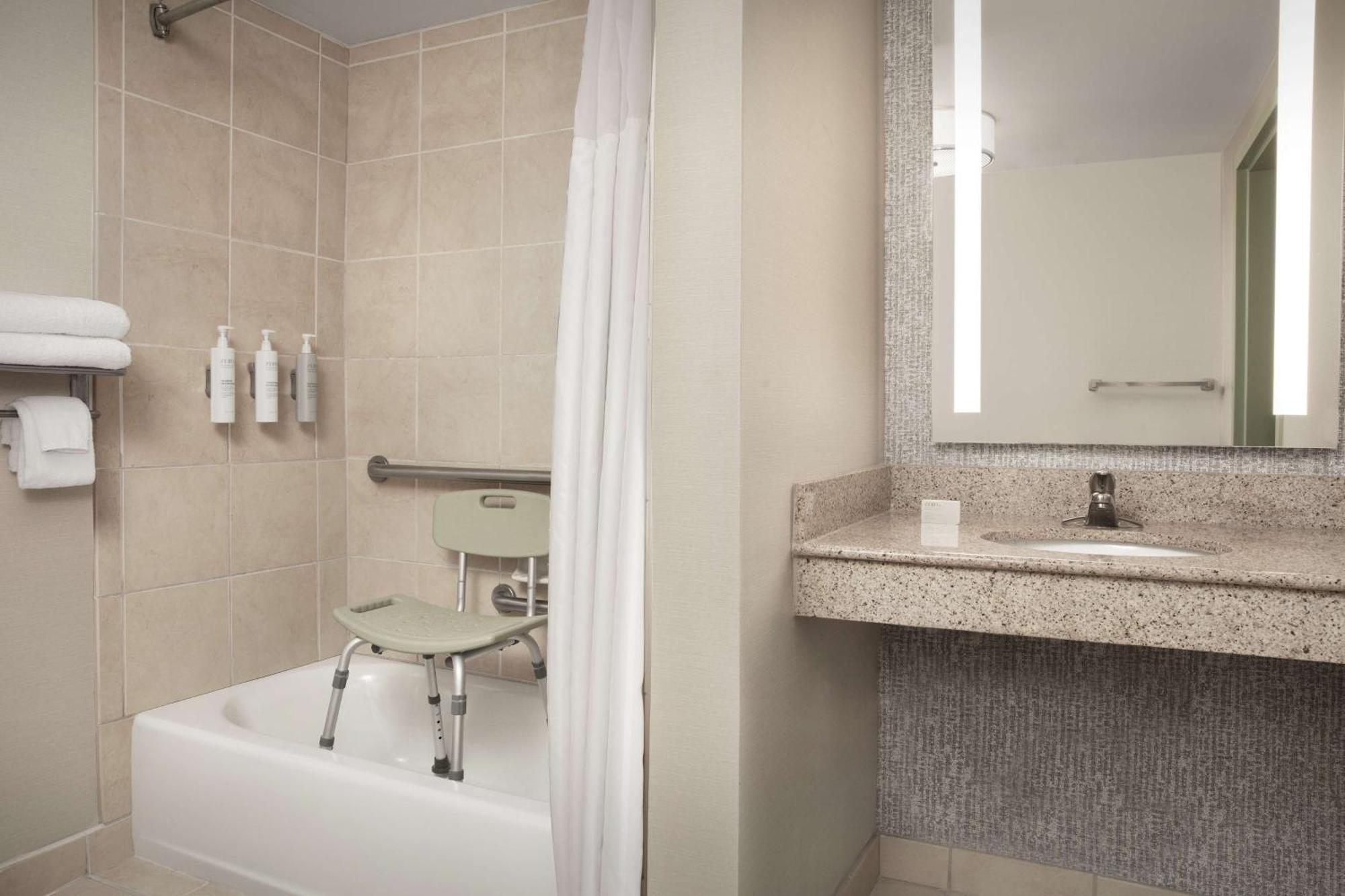 Hilton Garden Columbia/harbison Hotel 3*