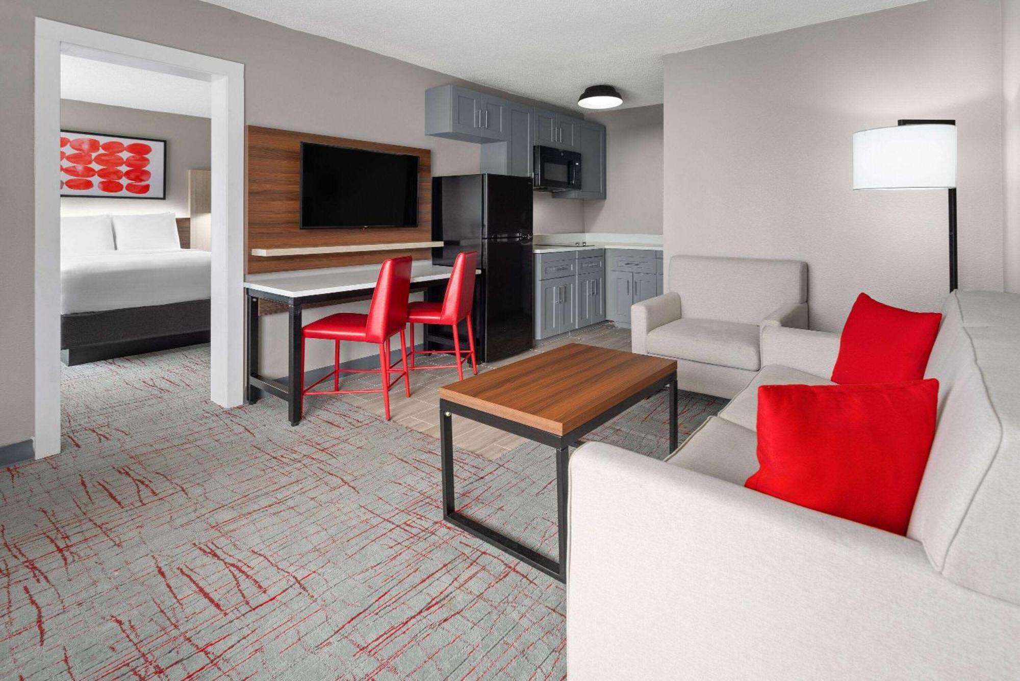 Hotel Hawthorn Extended By Wyndham Columbia-ft Jackson Columbia