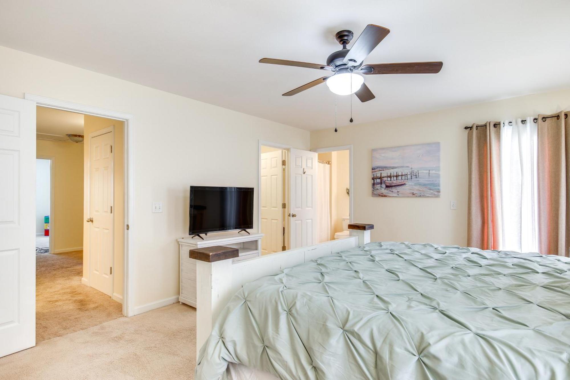 Holiday home Modern Gem 18 Mi To Downtown Columbia!