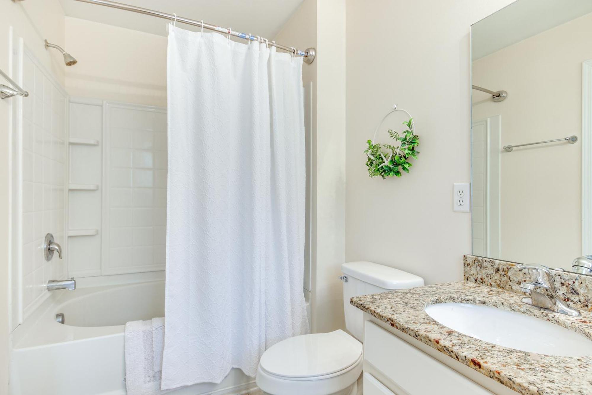 Holiday home Modern Gem 18 Mi To Downtown Columbia! *