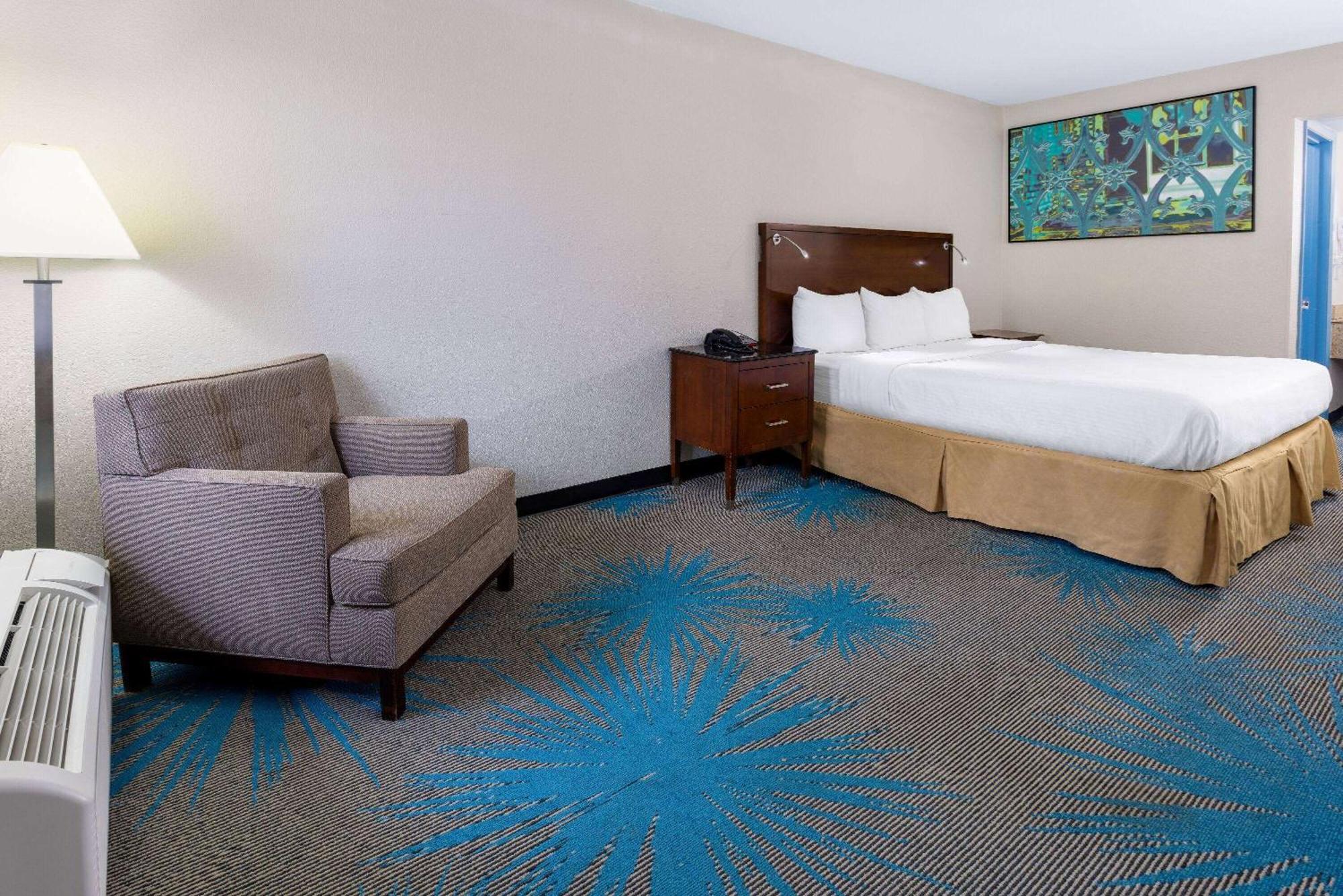 Hotel Days By Wyndham 2*