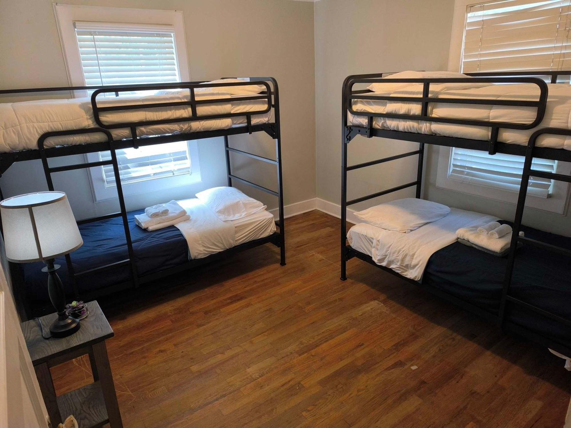 Holiday home Forest Hidden Gem 3 Min To Ft Jackson & Shops Columbia