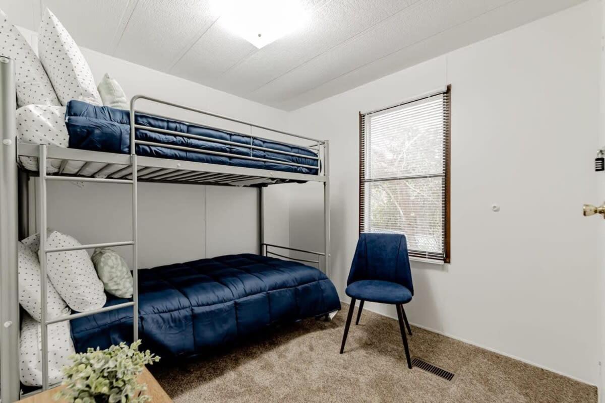Gamecock Roost- 15mins To Downtown- Back Unit *
