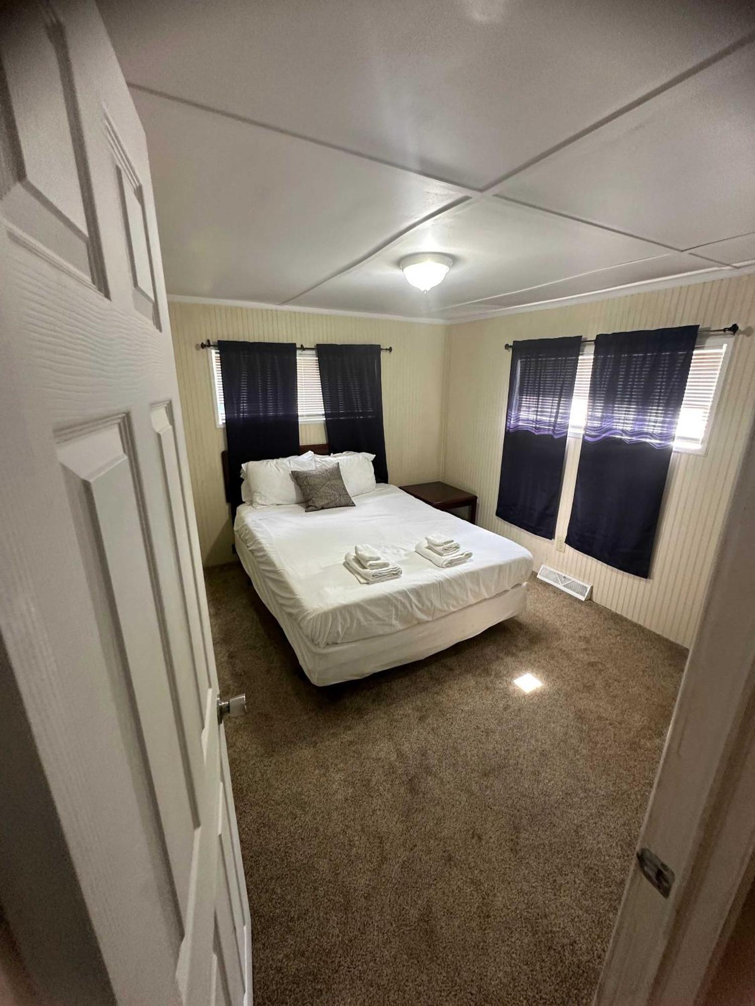 Holiday home Adorable On Taylor-15 Mins To Downtown--- Front Unit Columbia