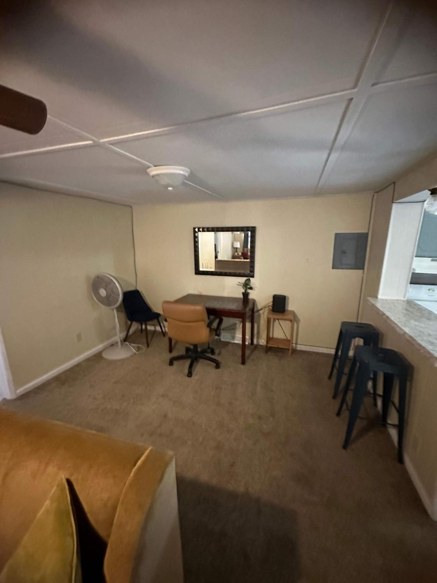 Adorable On Taylor-15 Mins To Downtown--- Front Unit Columbia