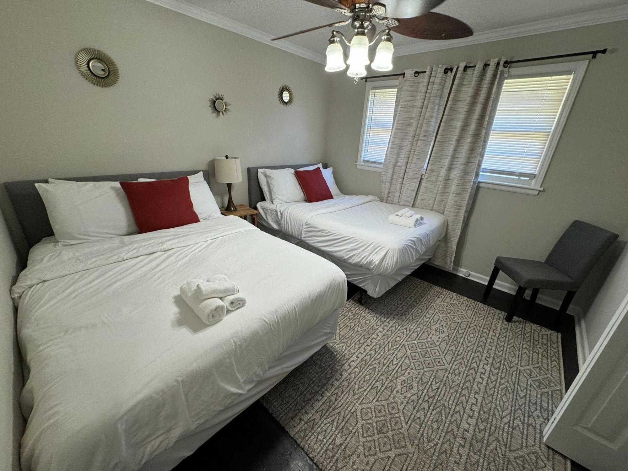 10 Min From Downtown - The Ronnie Runner Holiday home