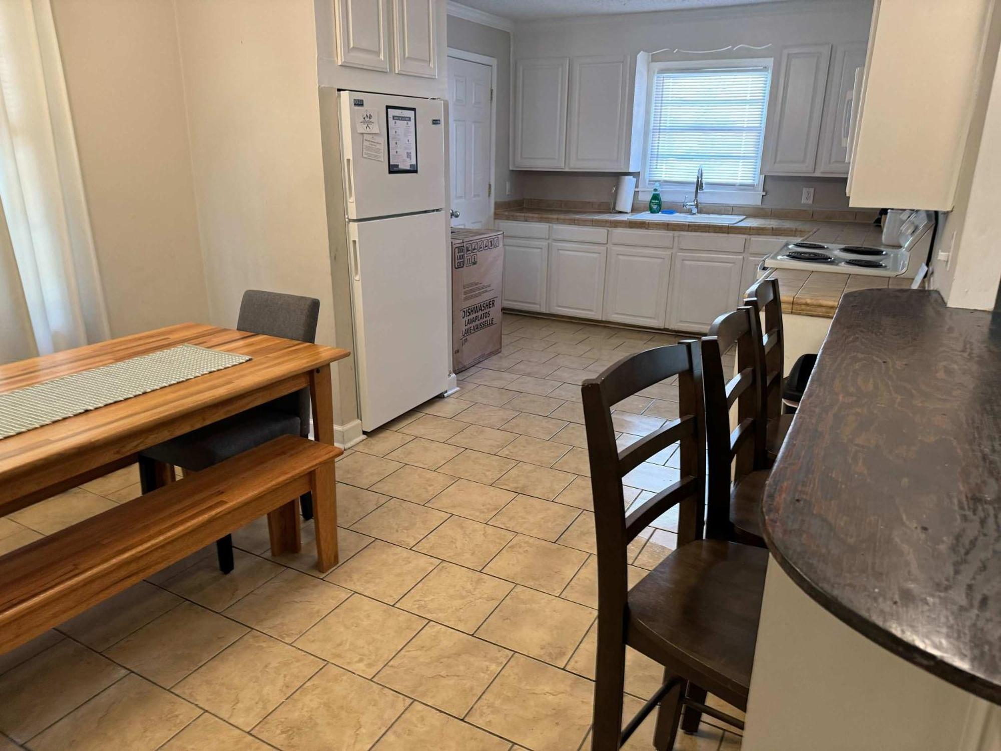 10 Min From Downtown - The Ronnie Runner Holiday home *
