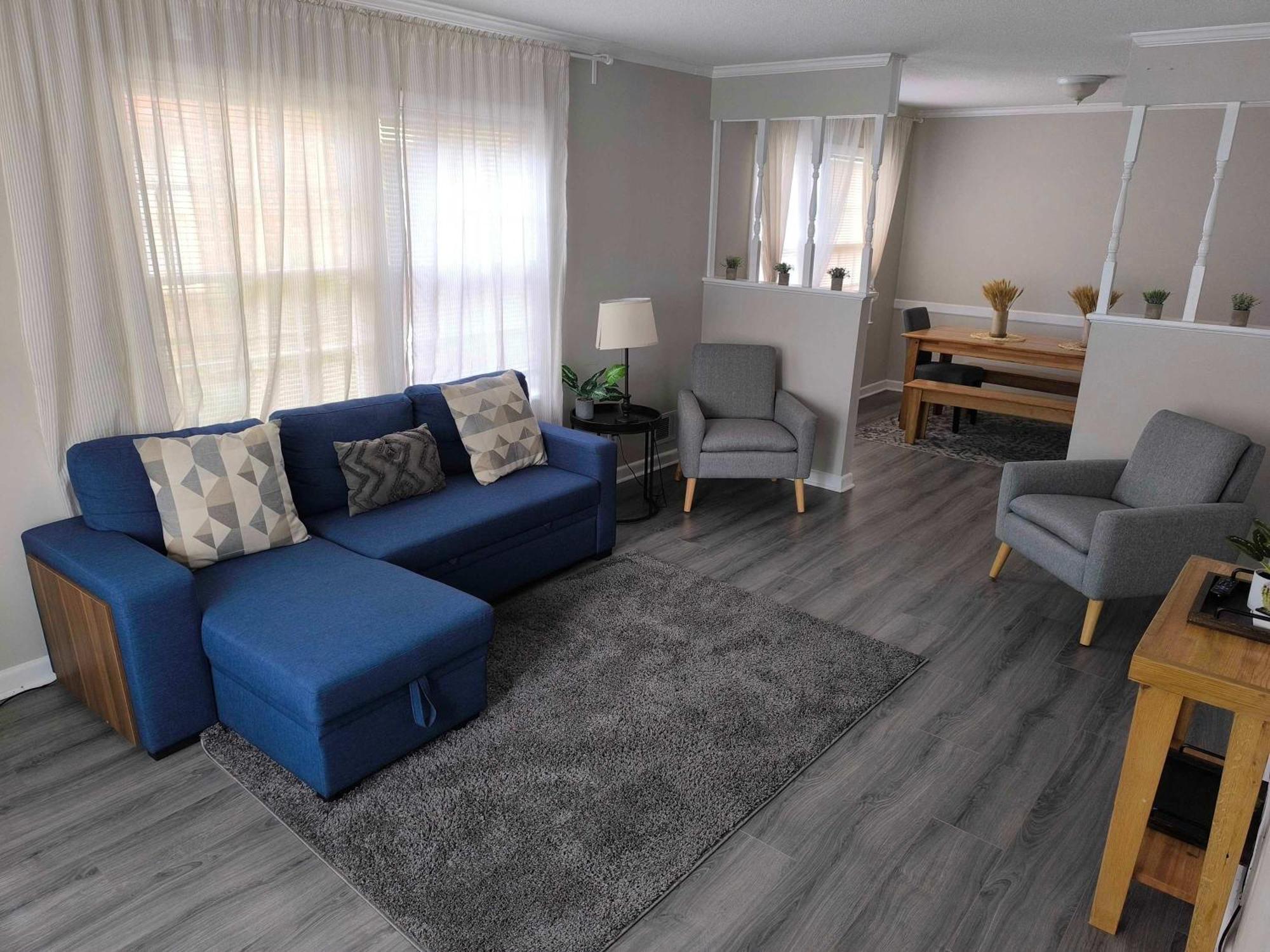 Holiday home Comfy In *