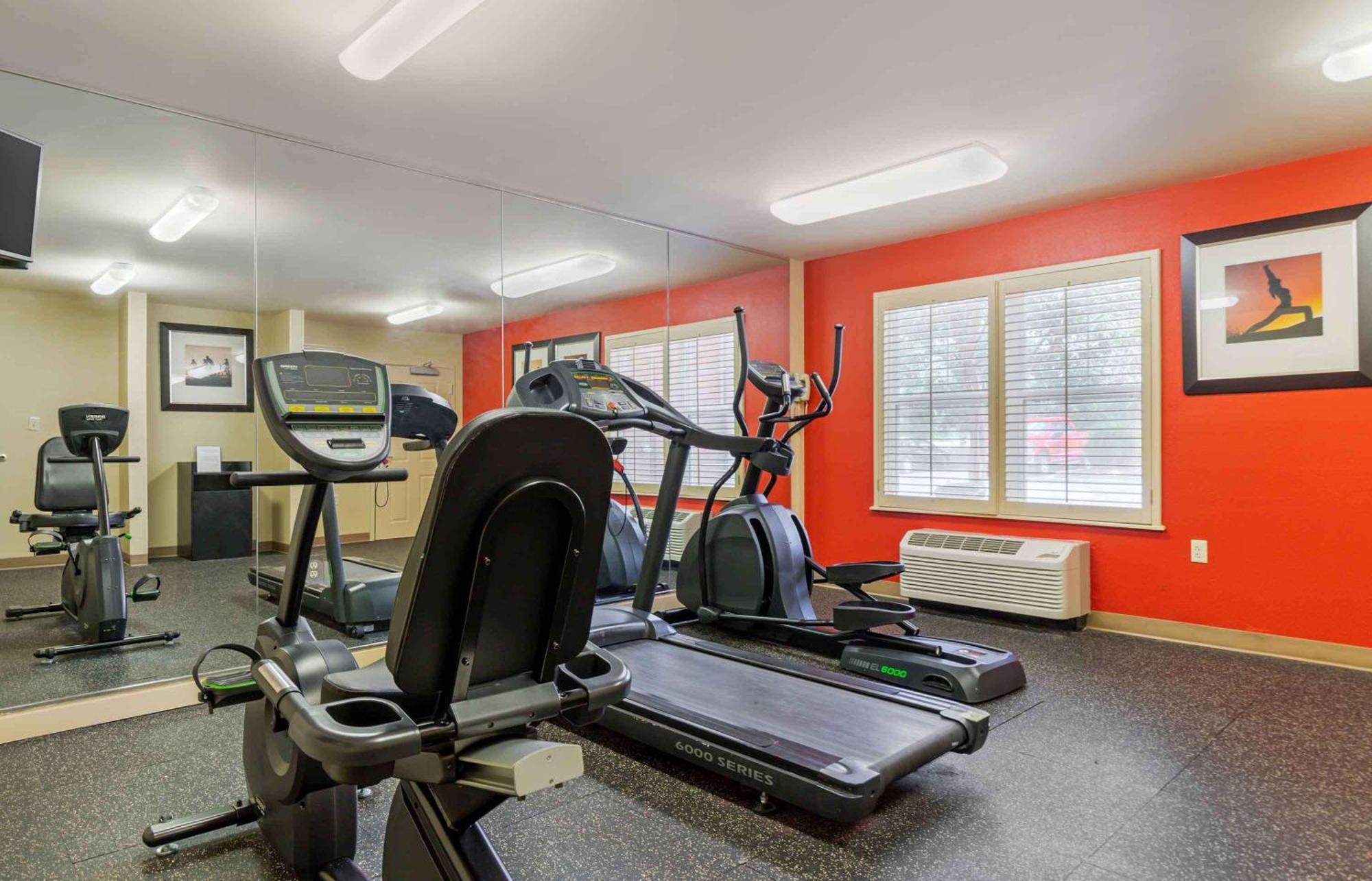 Extended America Select - - Northwest Harbison Hotel