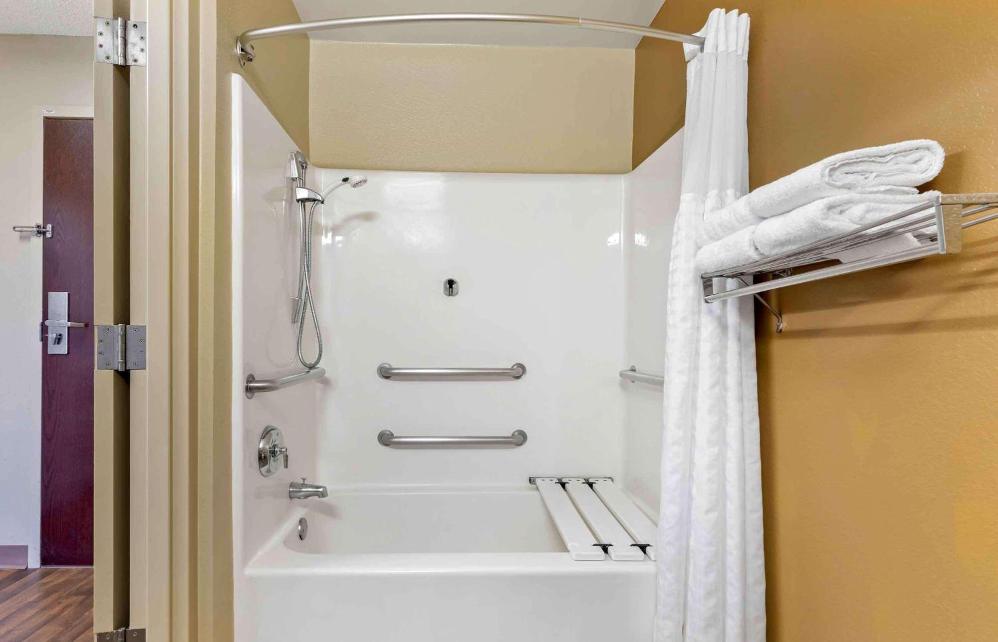 Extended America Select - - Northwest Harbison Columbia
