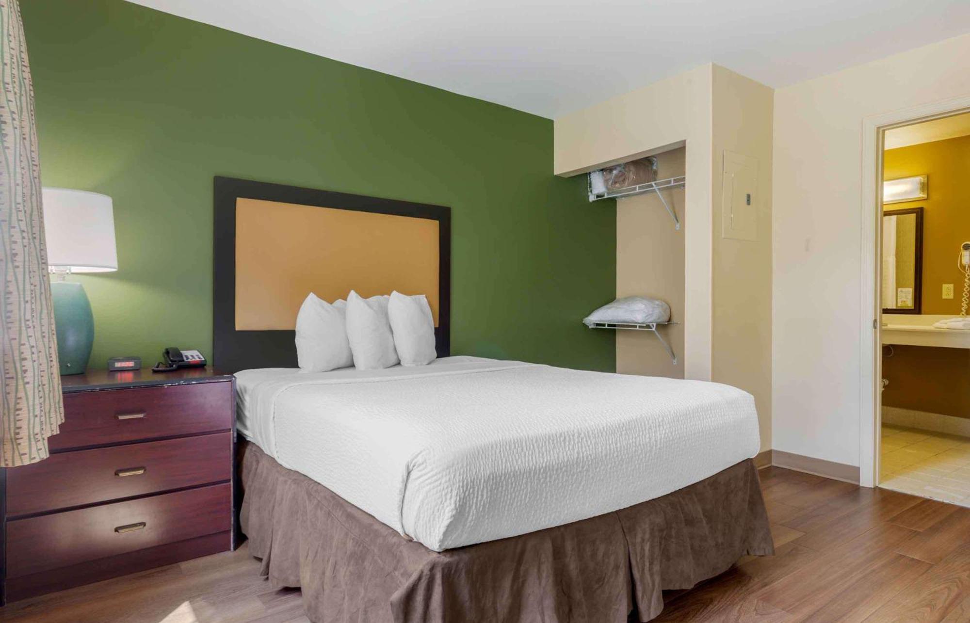 Extended America Select - - Northwest Harbison Hotel 2*