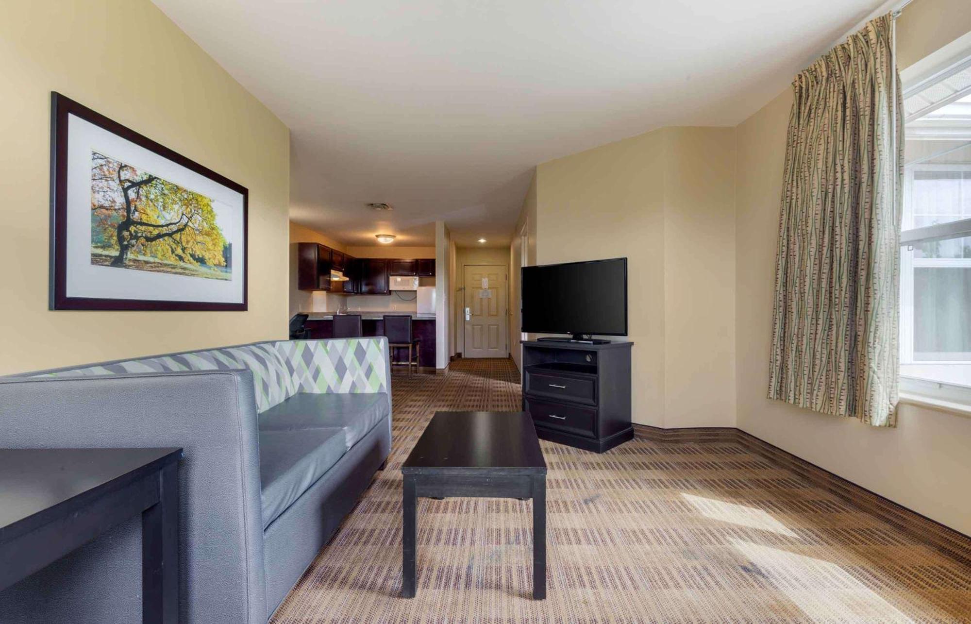 Extended America Select - - Northwest Harbison Hotel