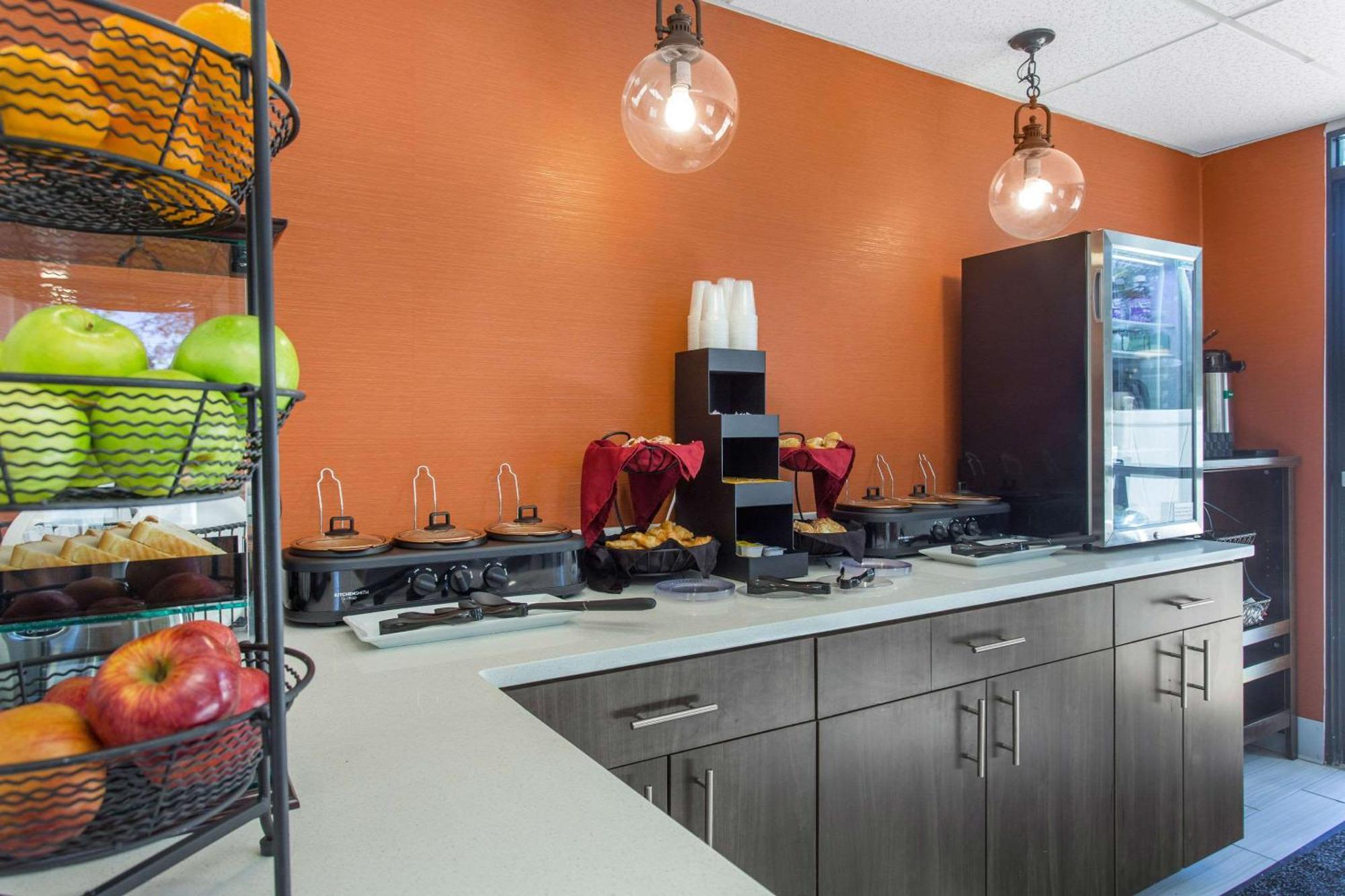 Gallus Stadium Park Inn, Ascend Collection 2*