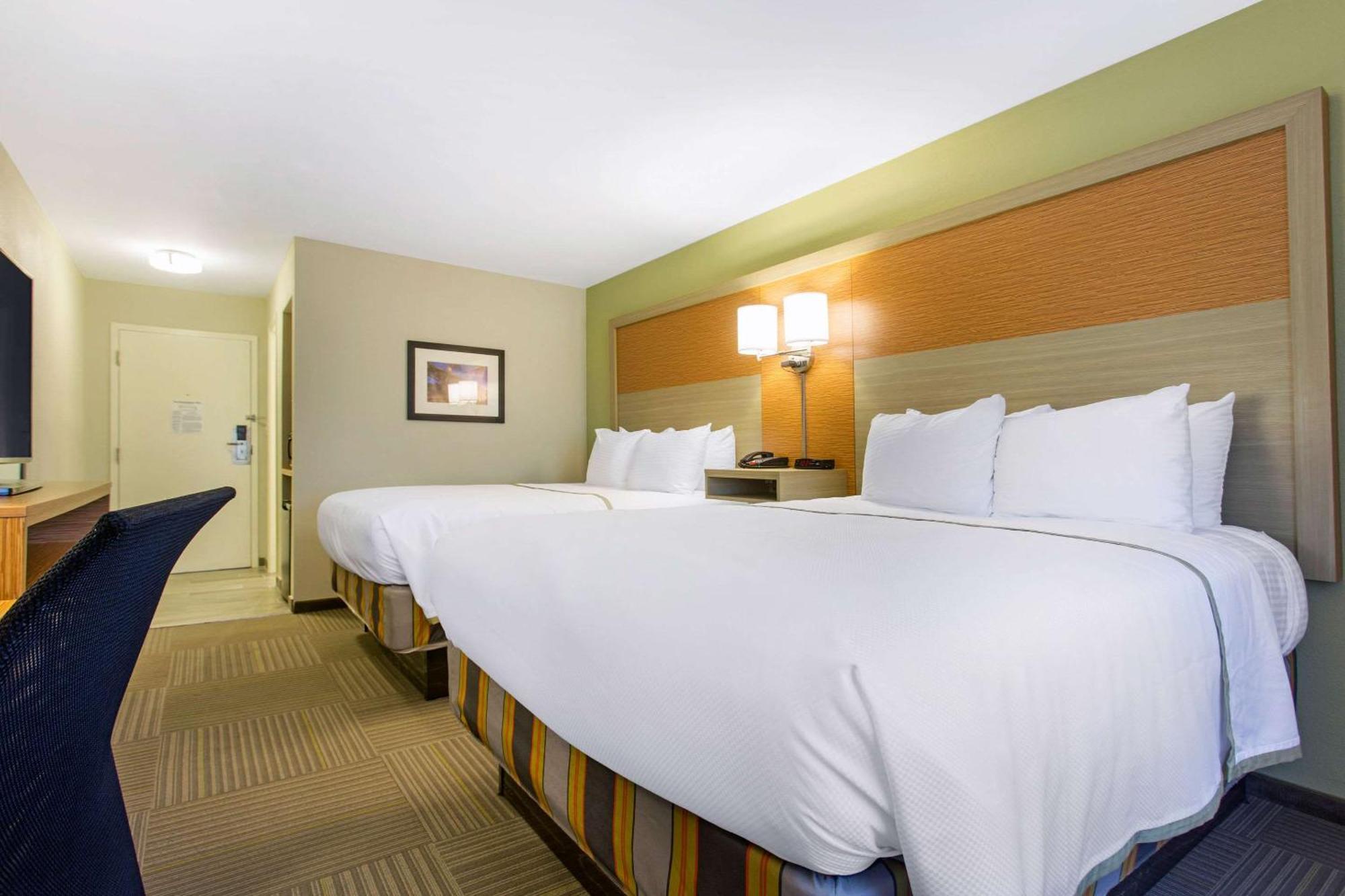 Hotel Gallus Stadium Park Inn, Ascend Collection Columbia