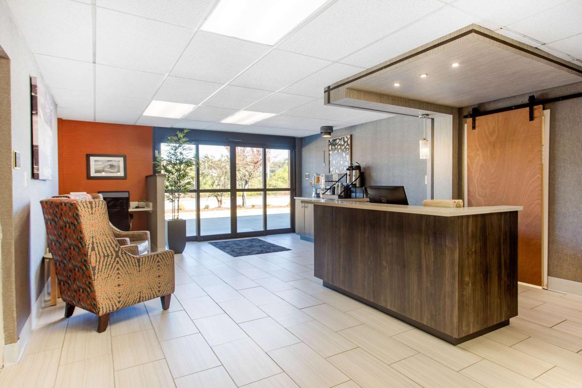 Hotel Gallus Stadium Park Inn, Ascend Collection Columbia