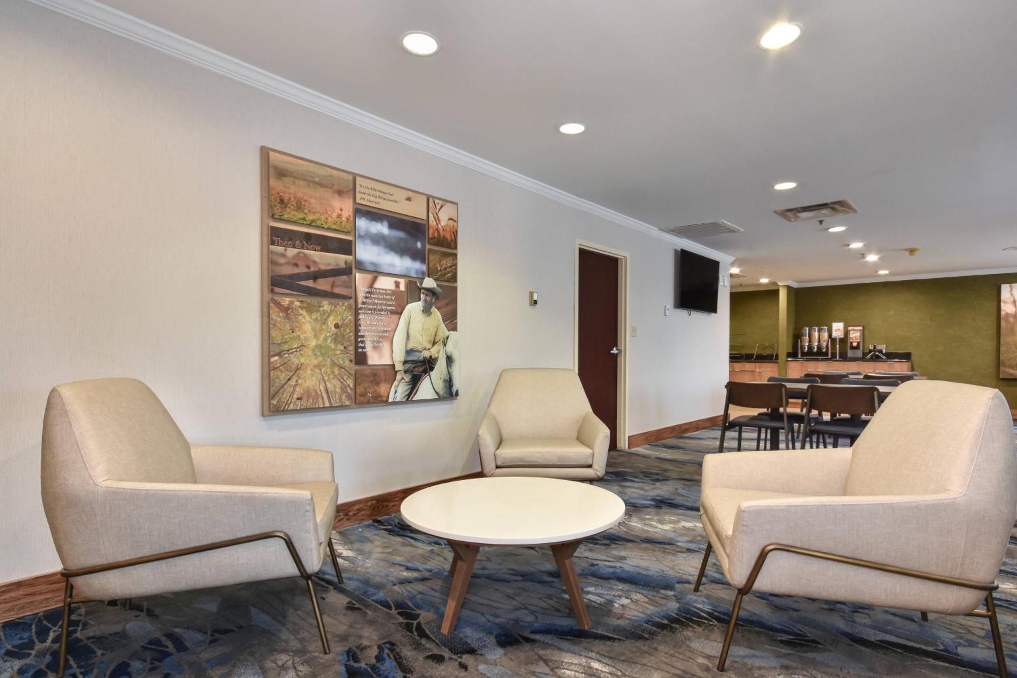 Fairfield By Marriott & Harbison Hotel Columbia