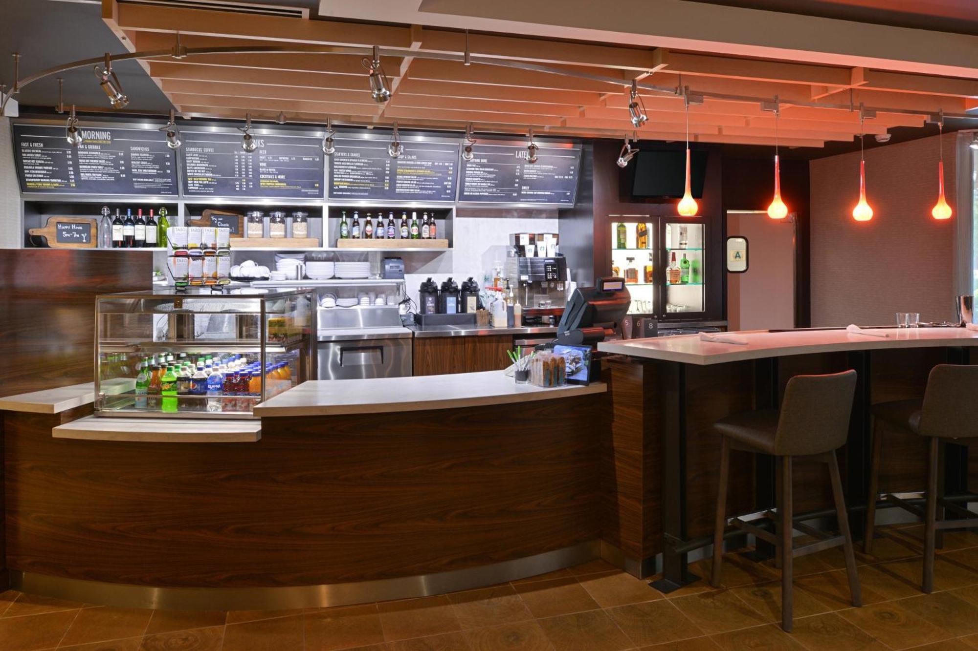 Hotel Courtyard By Marriott Northeast/fort Jackson Area 3*