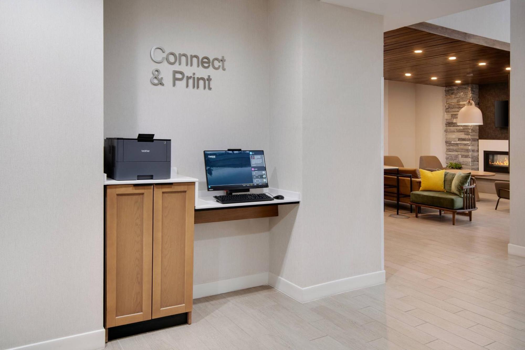 Fairfield & Downtown Hotel 2*