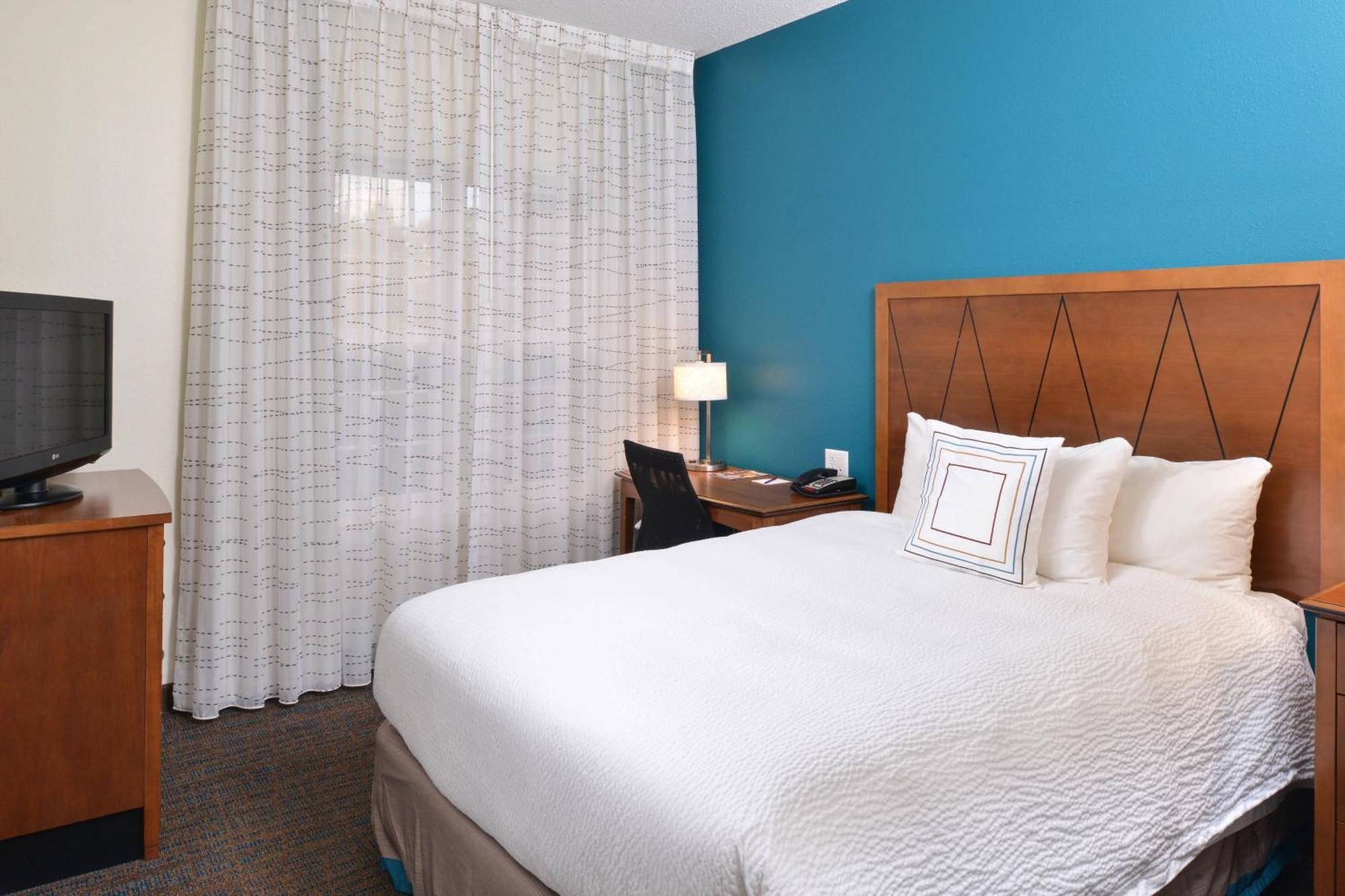 Northeast/fort Jackson Area Hotel