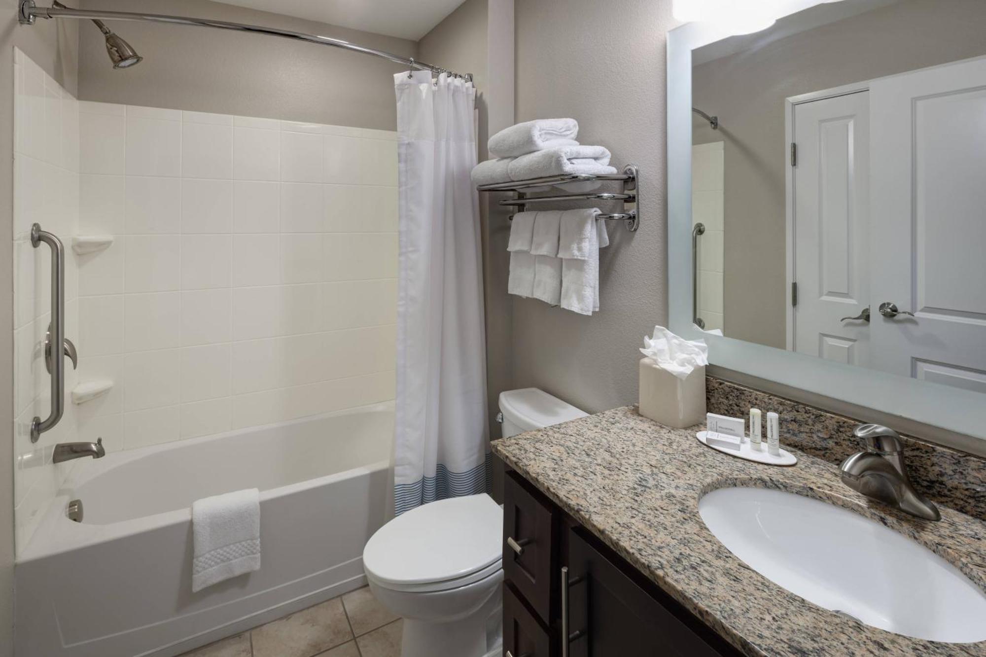 Towneplace Southeast / Jackson 3*
