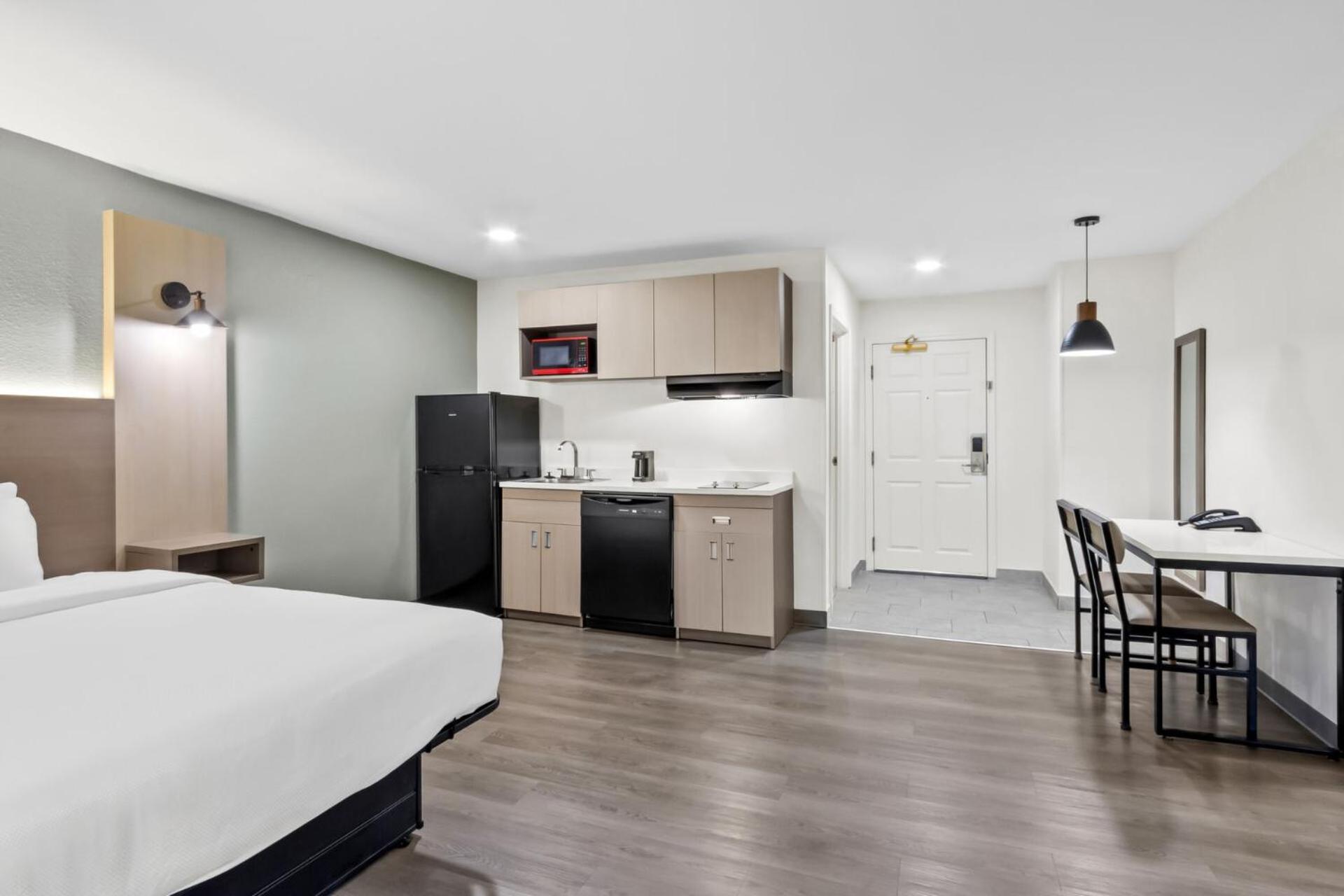Mainstay Harbison Hotel