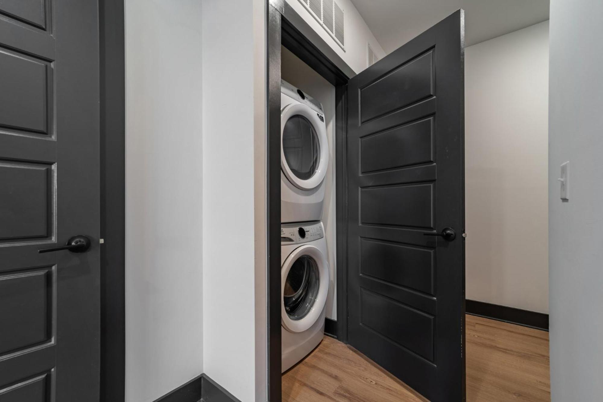 Apartment Step Into Style And Convenience Bennet Living Awaits *