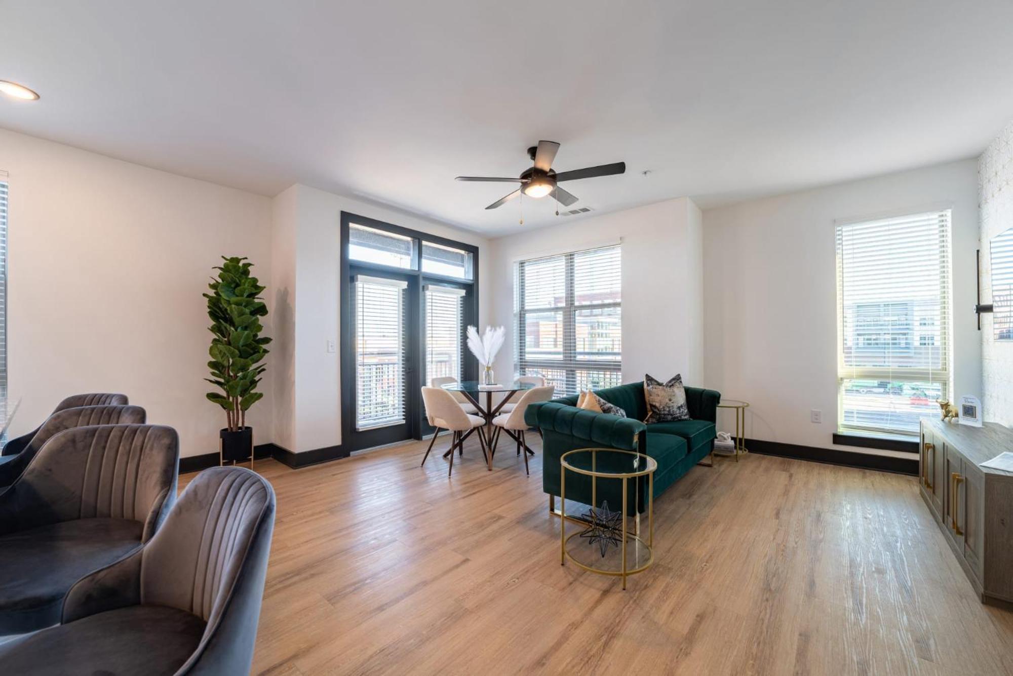 Apartment Step Into Style And Convenience Bennet Living Awaits Columbia