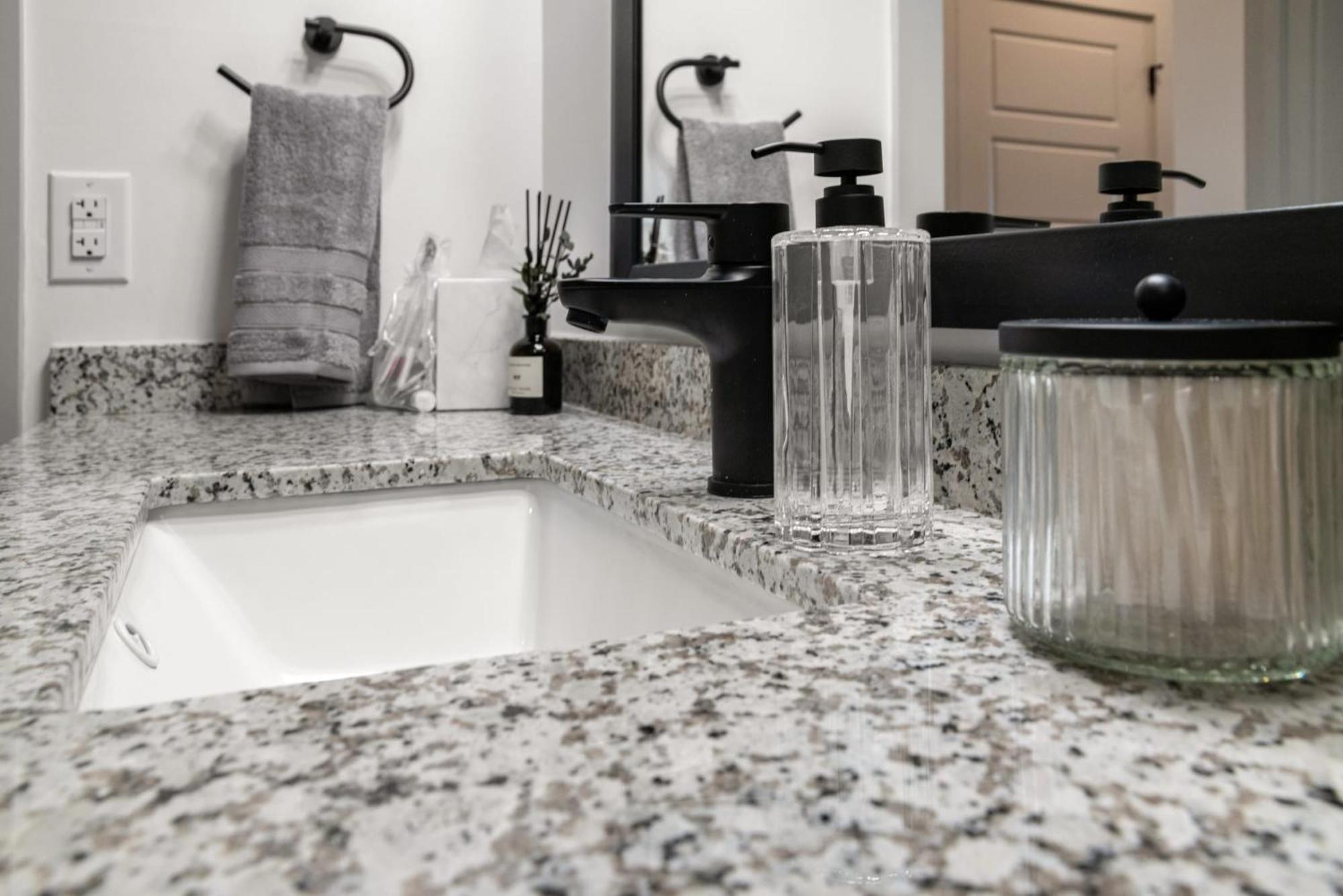 Apartment Step Into Style And Convenience Bennet Living Awaits Columbia