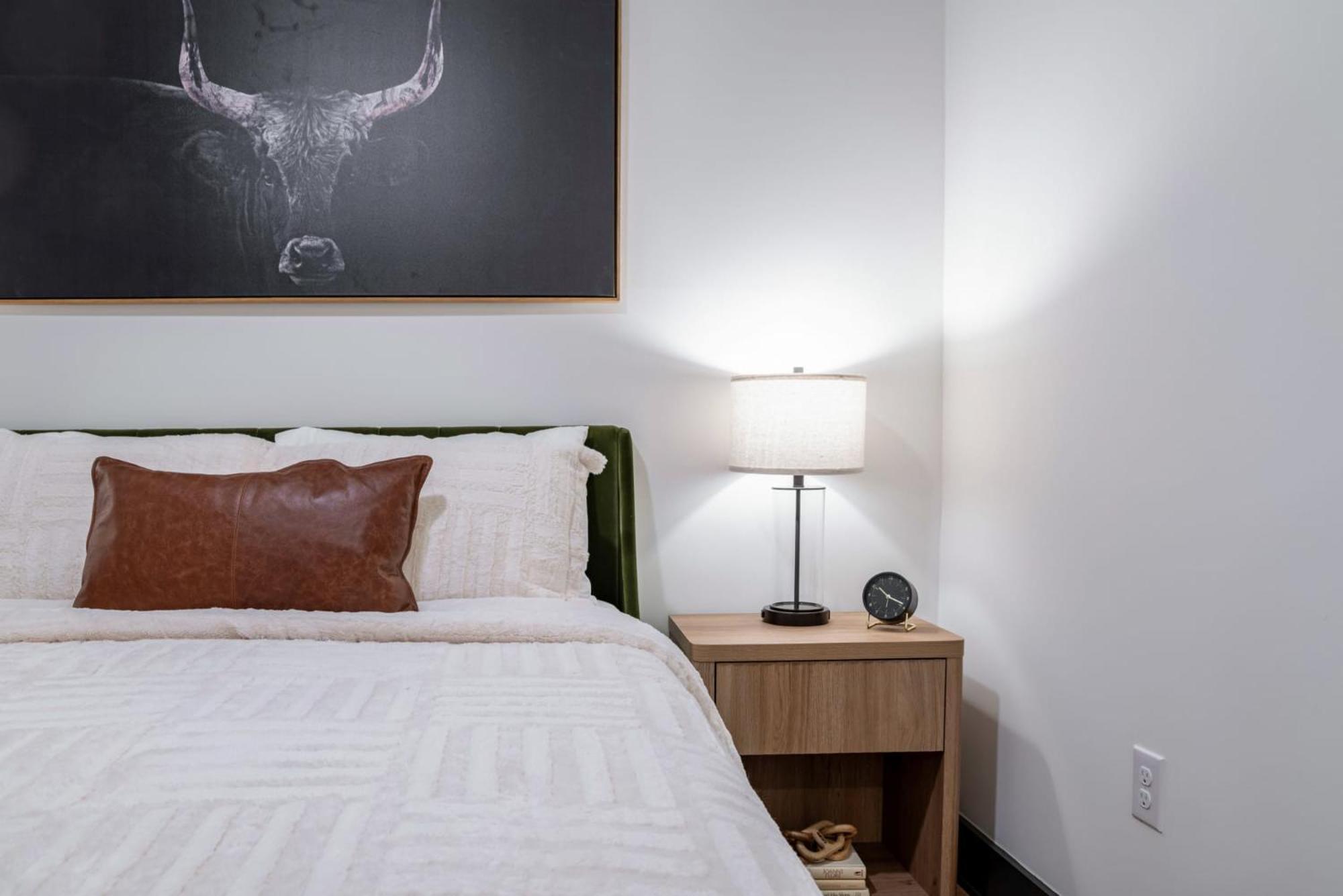 Apartment Step Into Style And Convenience Bennet Living Awaits