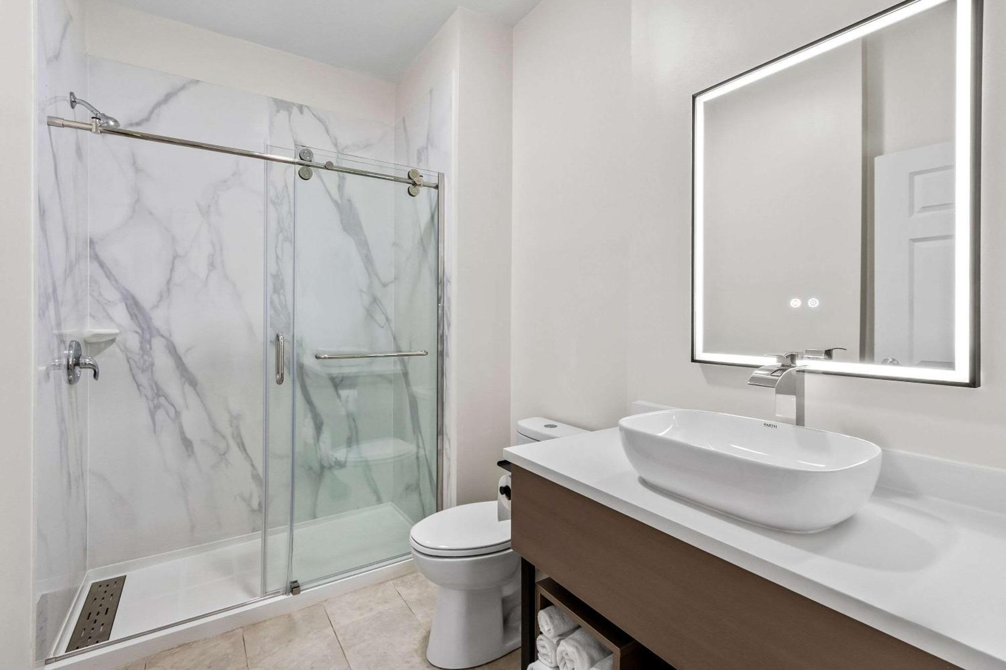 Mainstay Harbison Hotel Columbia