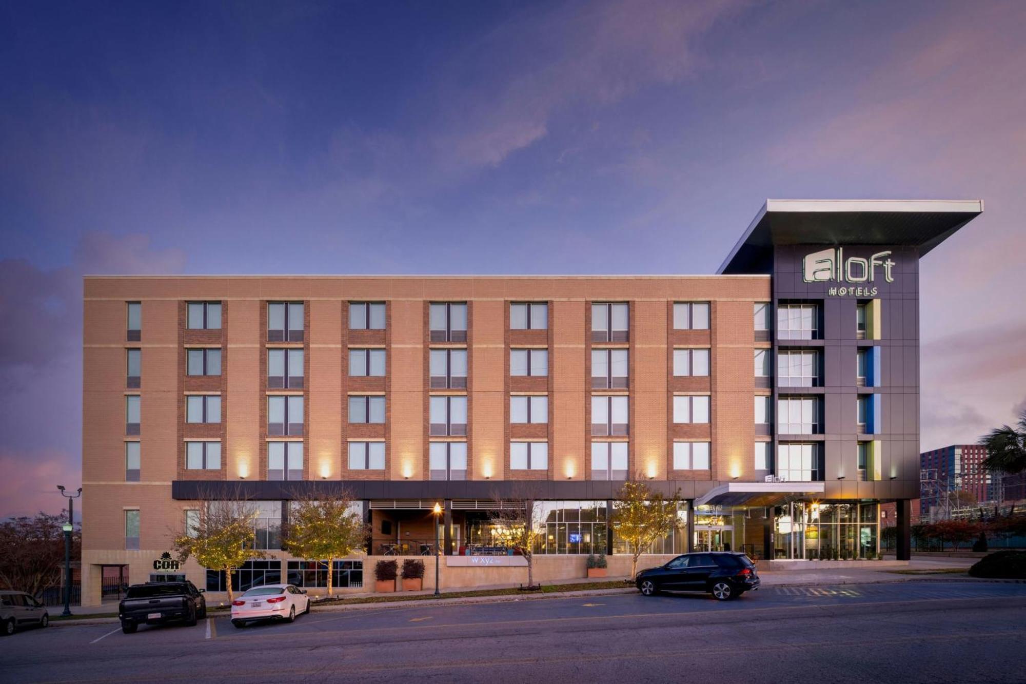 Aloft Downtown Hotel