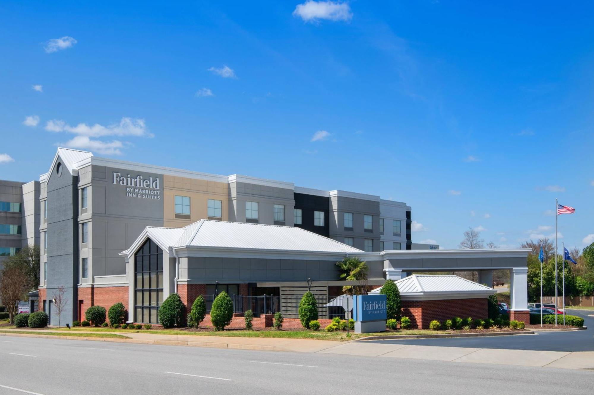 Fairfield & Downtown Hotel