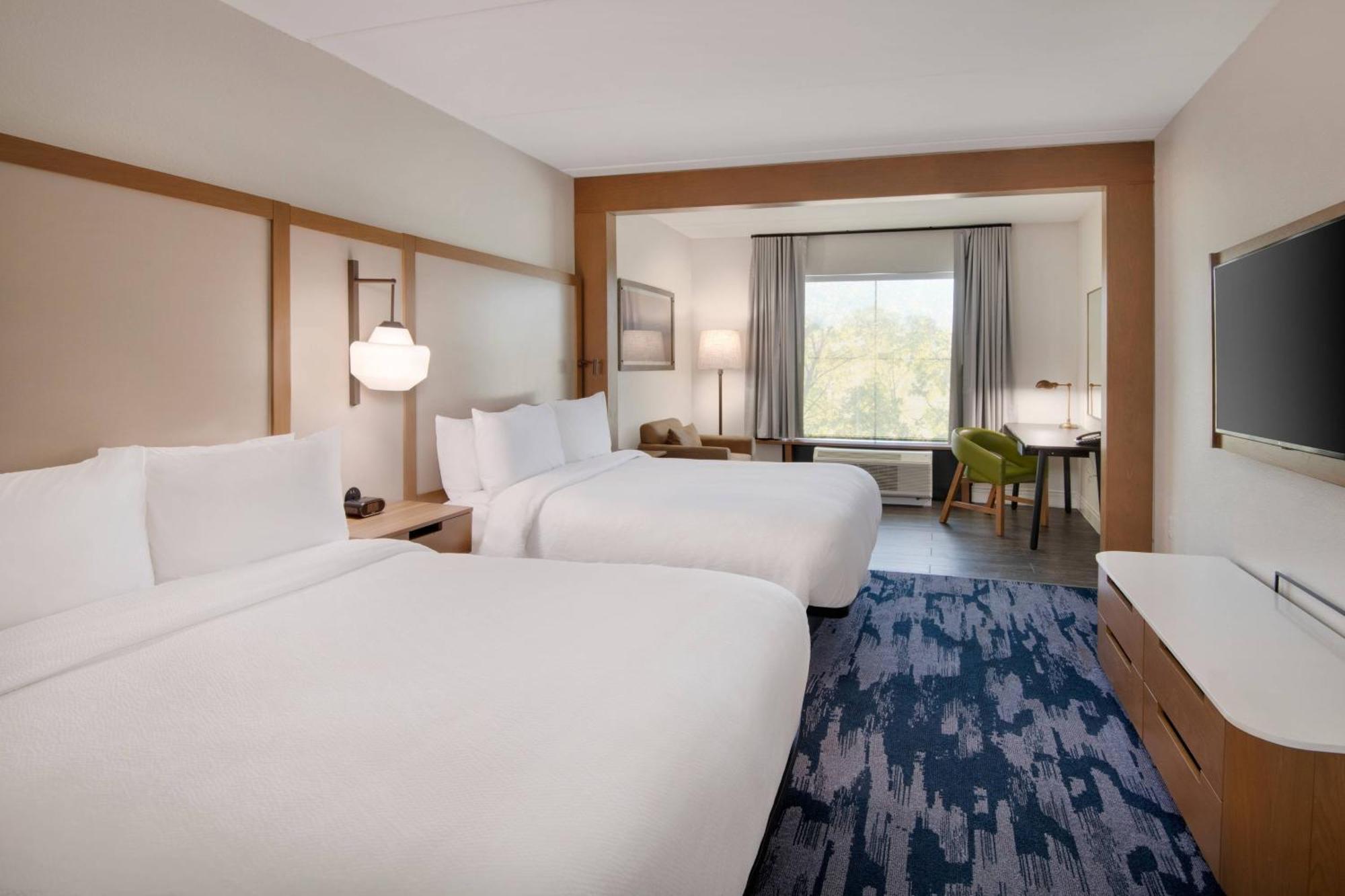 Fairfield & Downtown Hotel