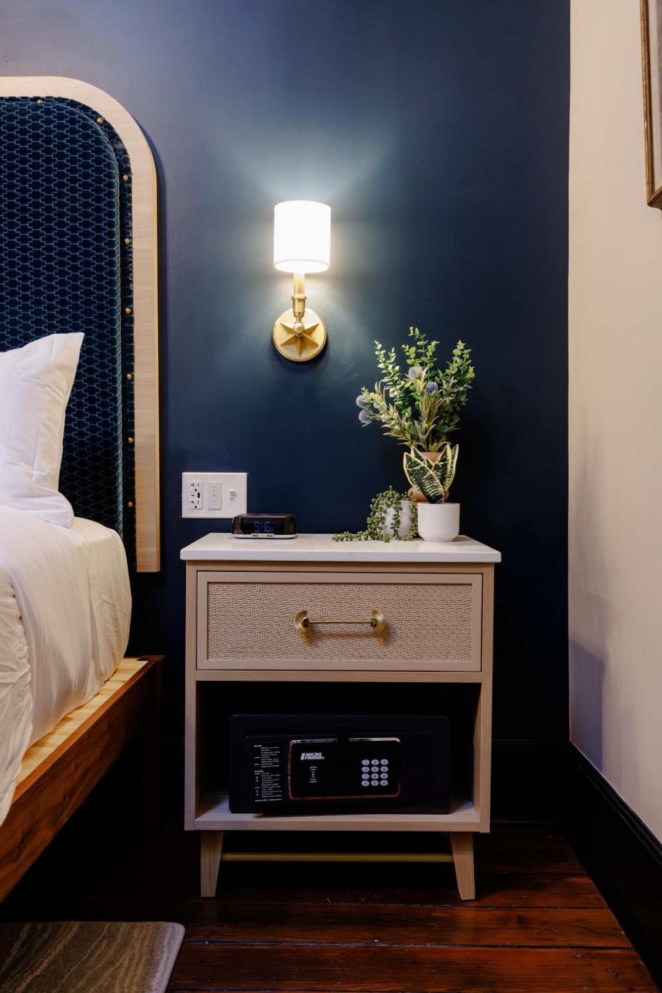 Trundle Hotel Columbia