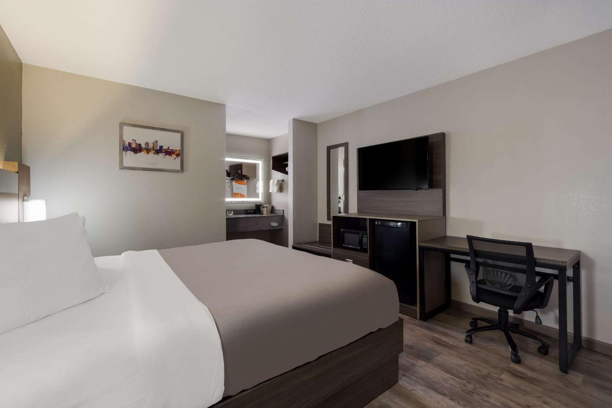 Quality Jackson Inn 3*