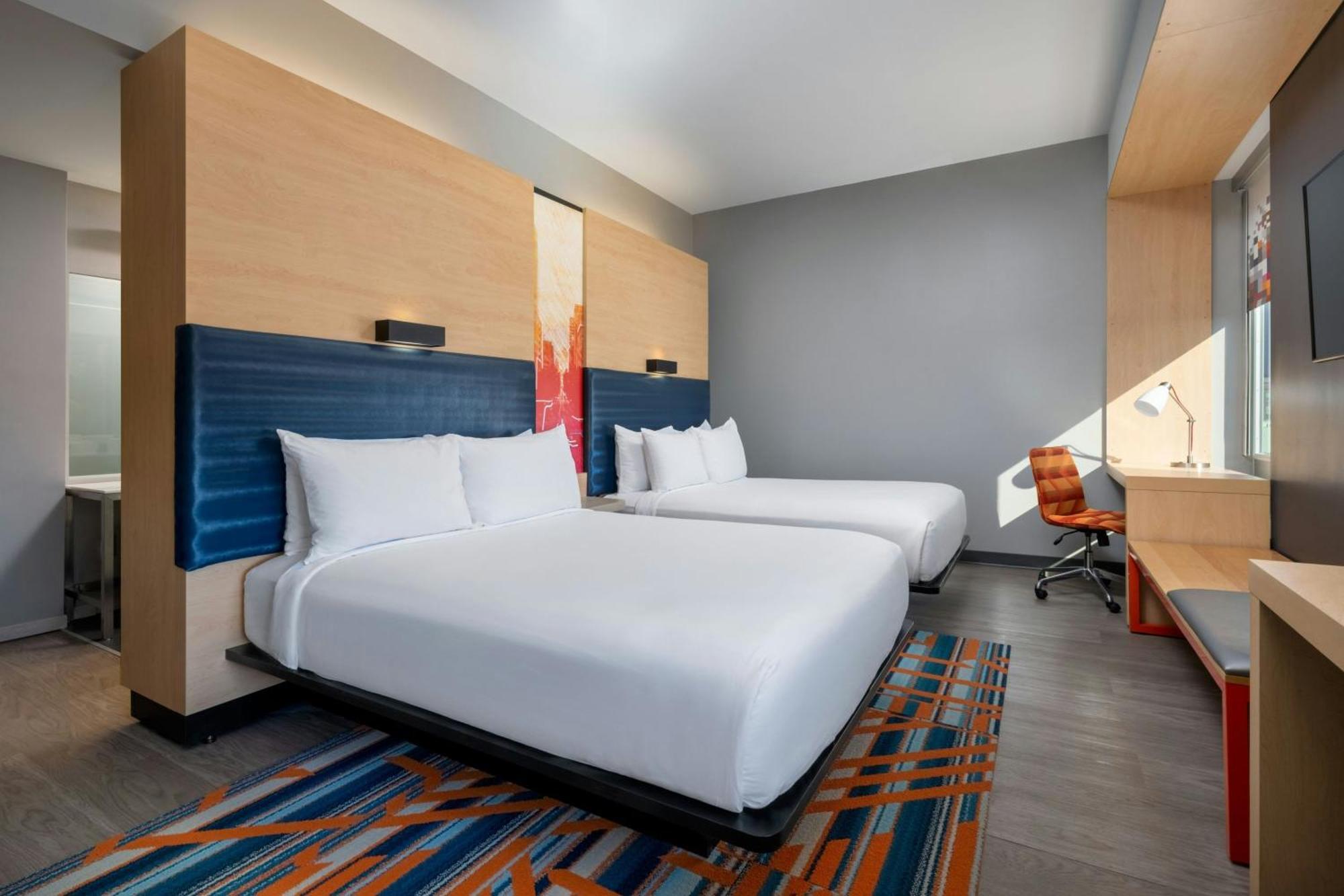 Hotel Aloft Downtown Columbia