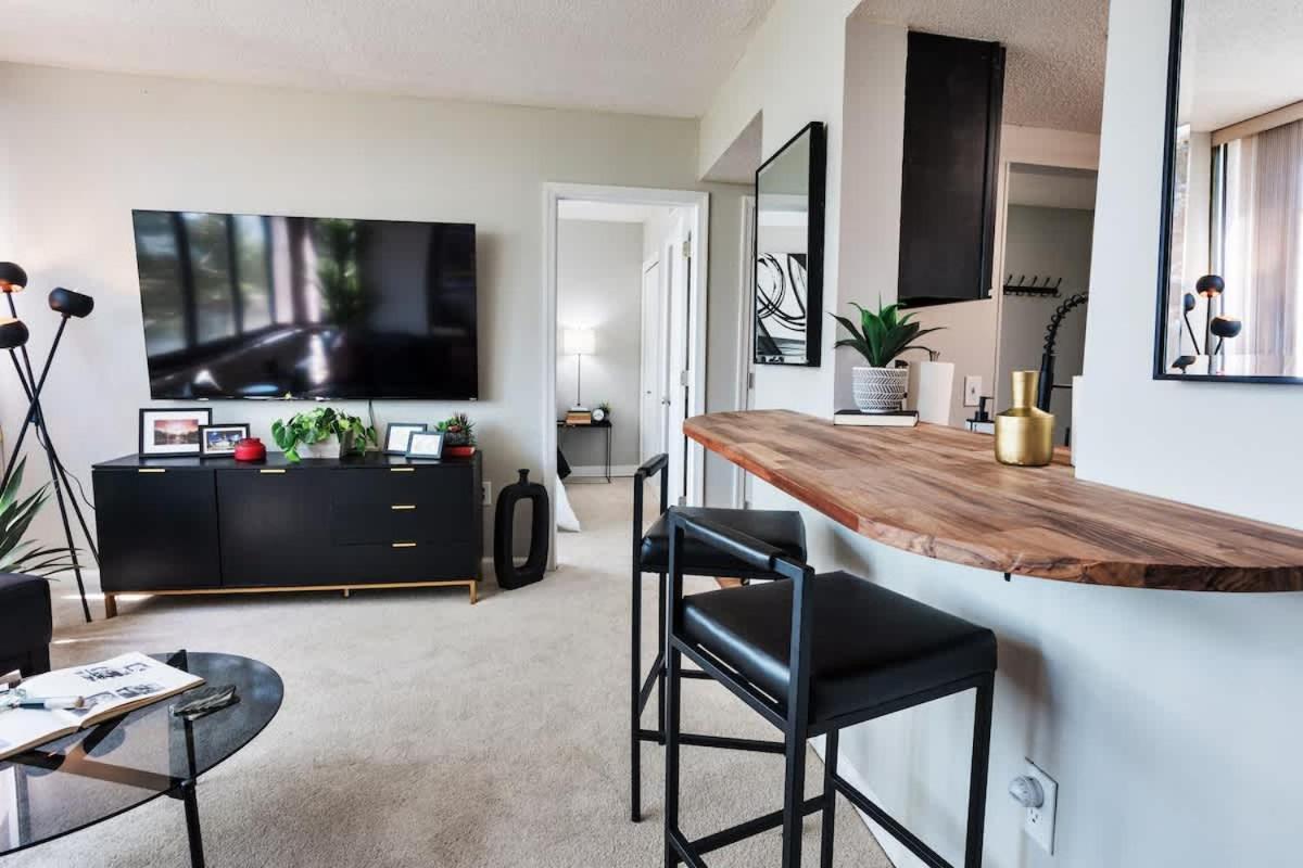 Modern Closest To The Of Sc Apartment