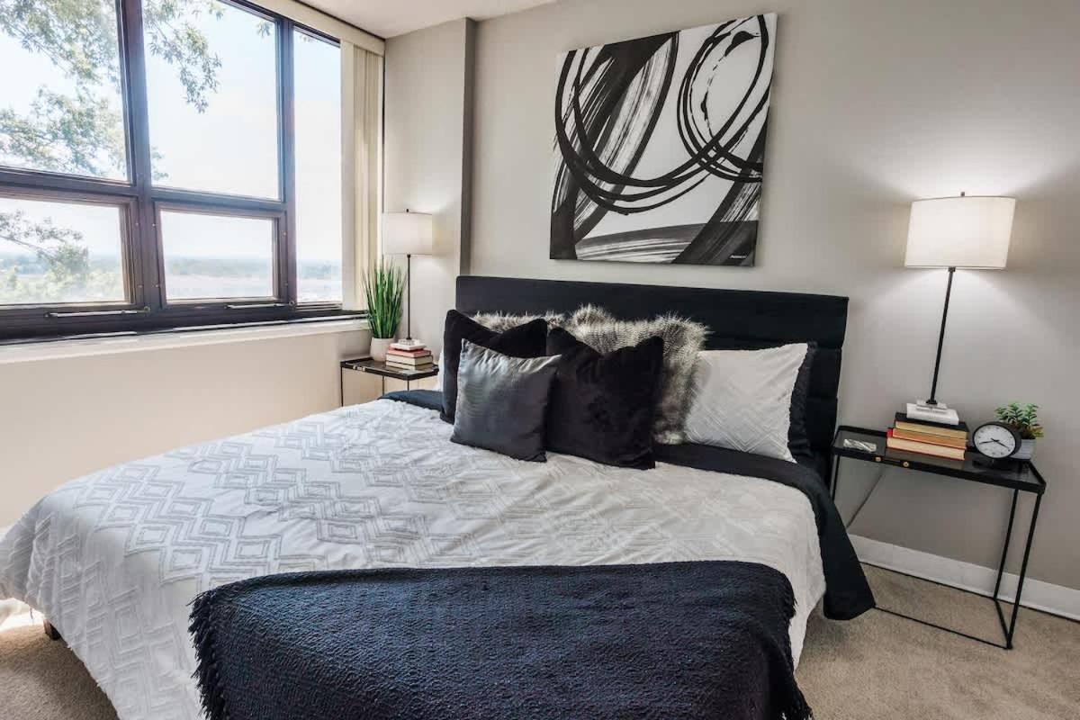 Apartment Modern Closest To The Of Sc *