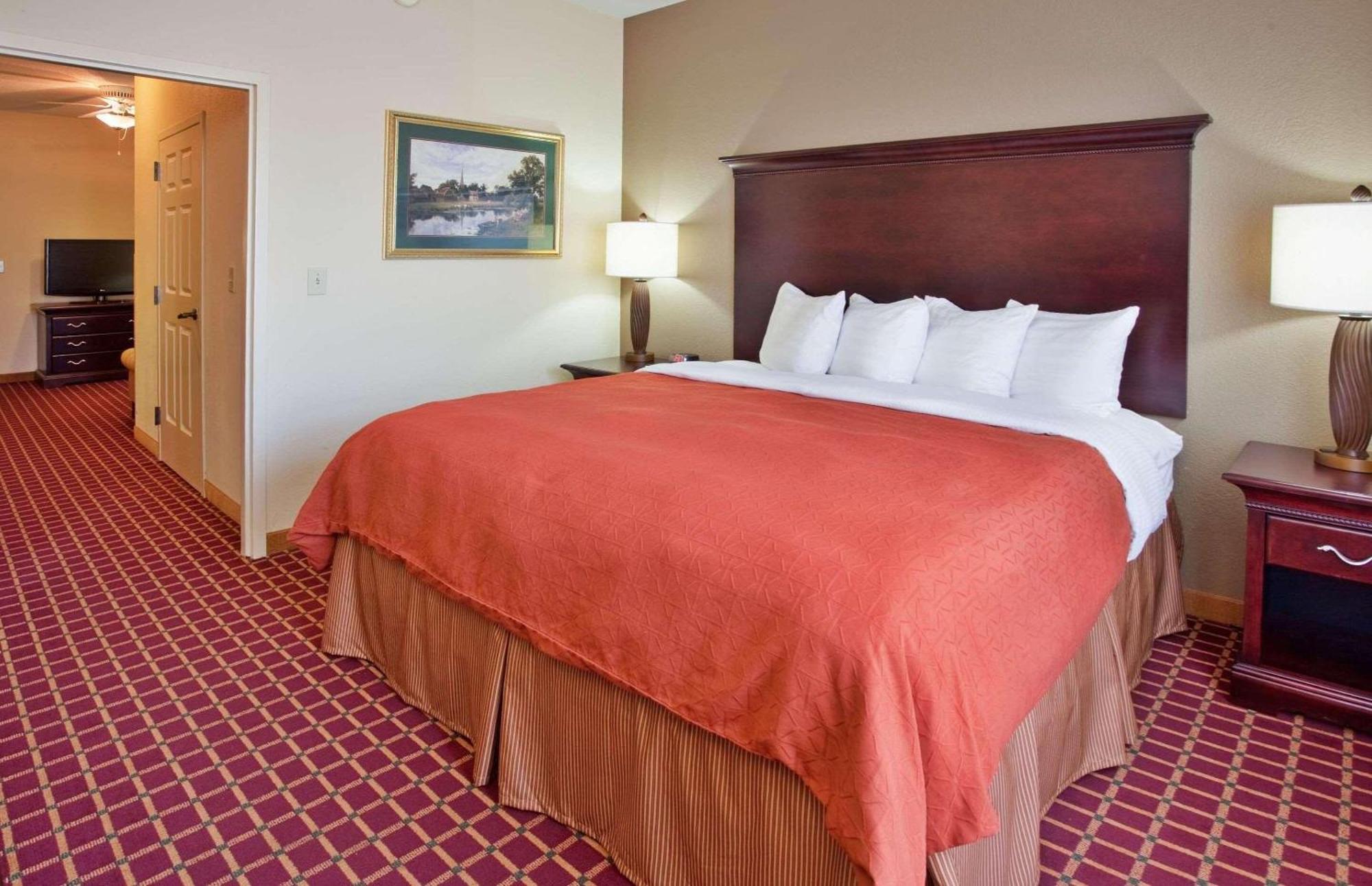 Country & By Radisson, Columbia, Sc Hotel