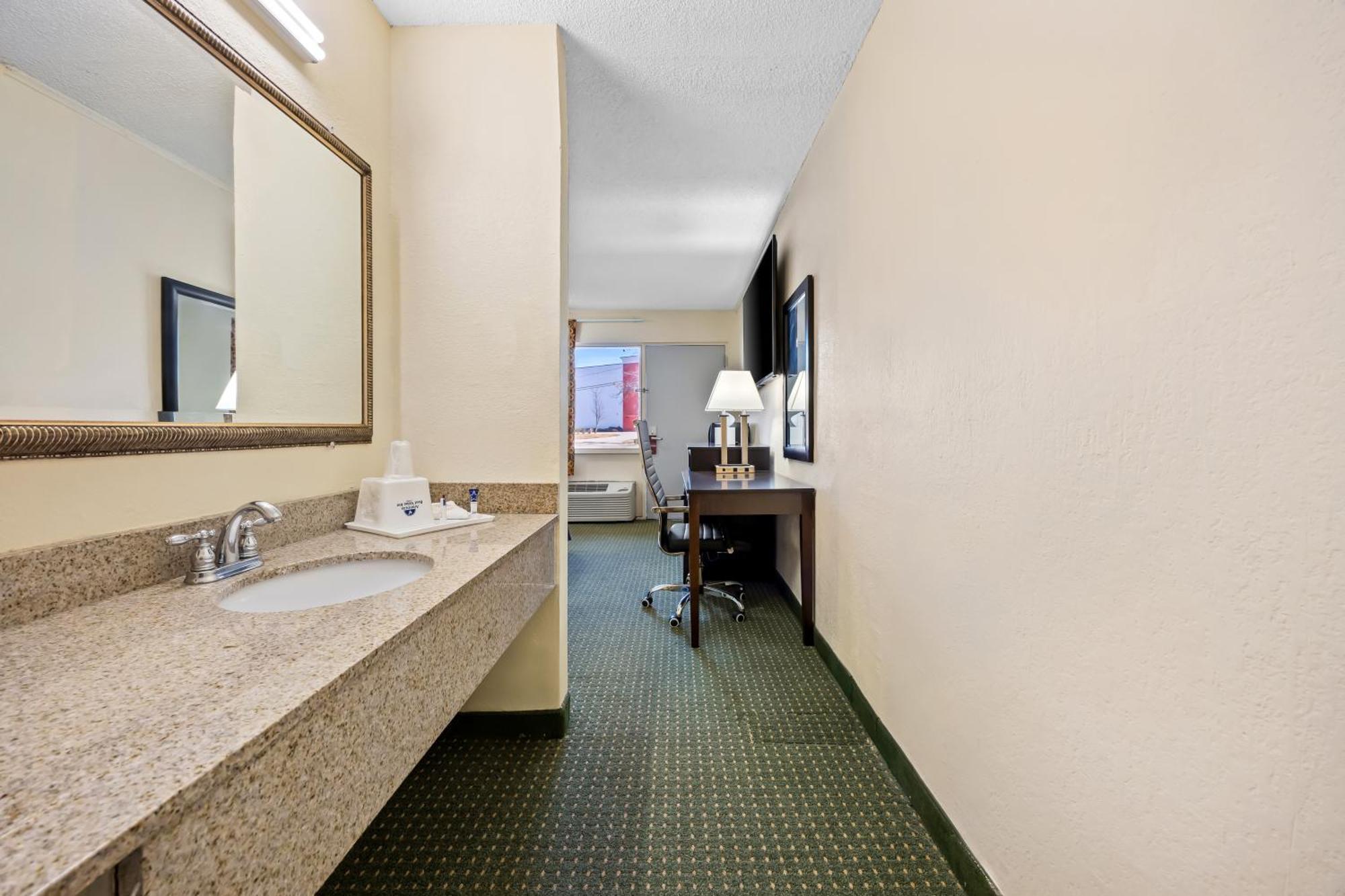 America's Best Value Inn Columbia